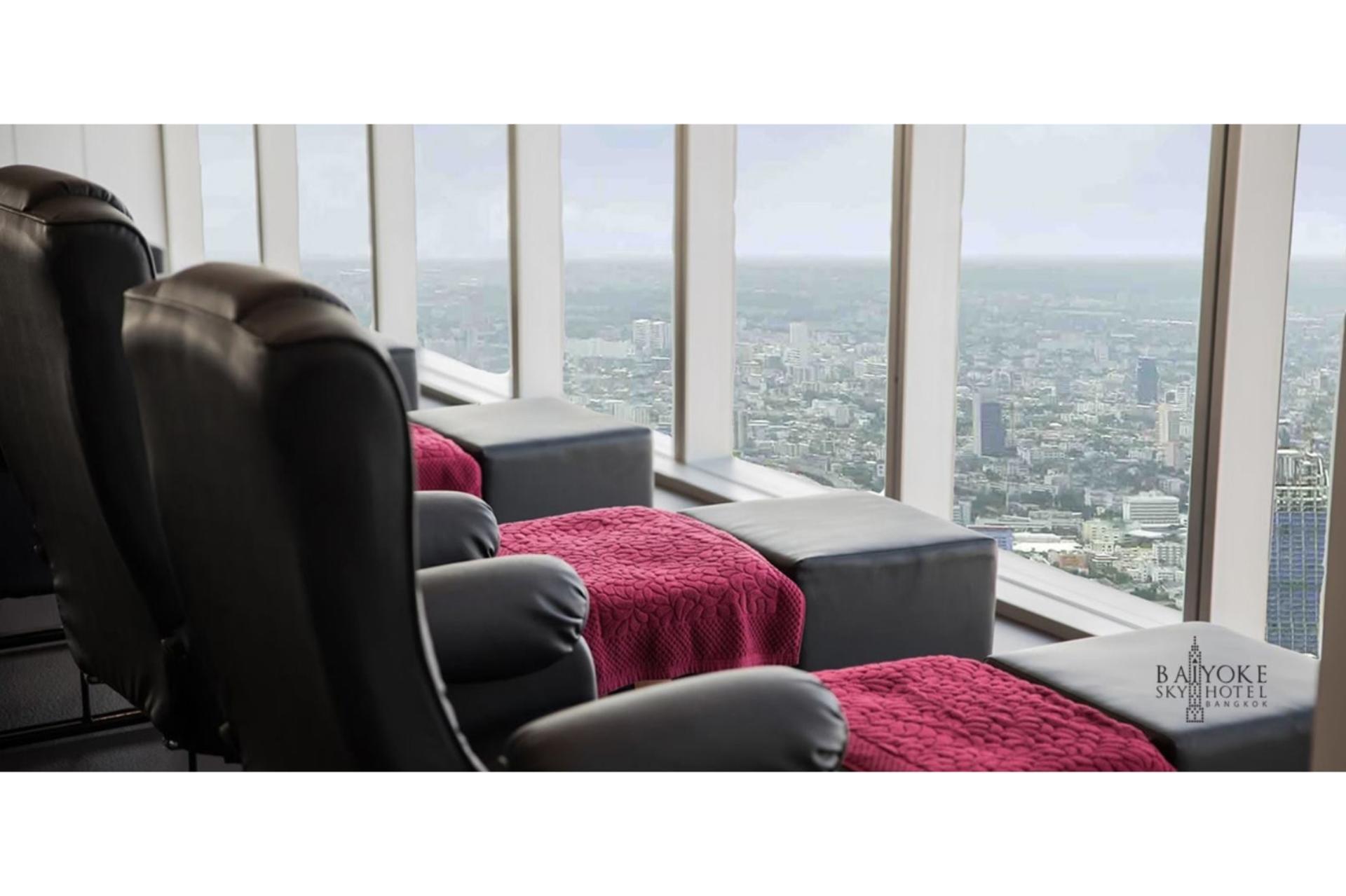 Sky Relax at Baiyoke Sky Hotel in Bangkok - Thumbnail 8