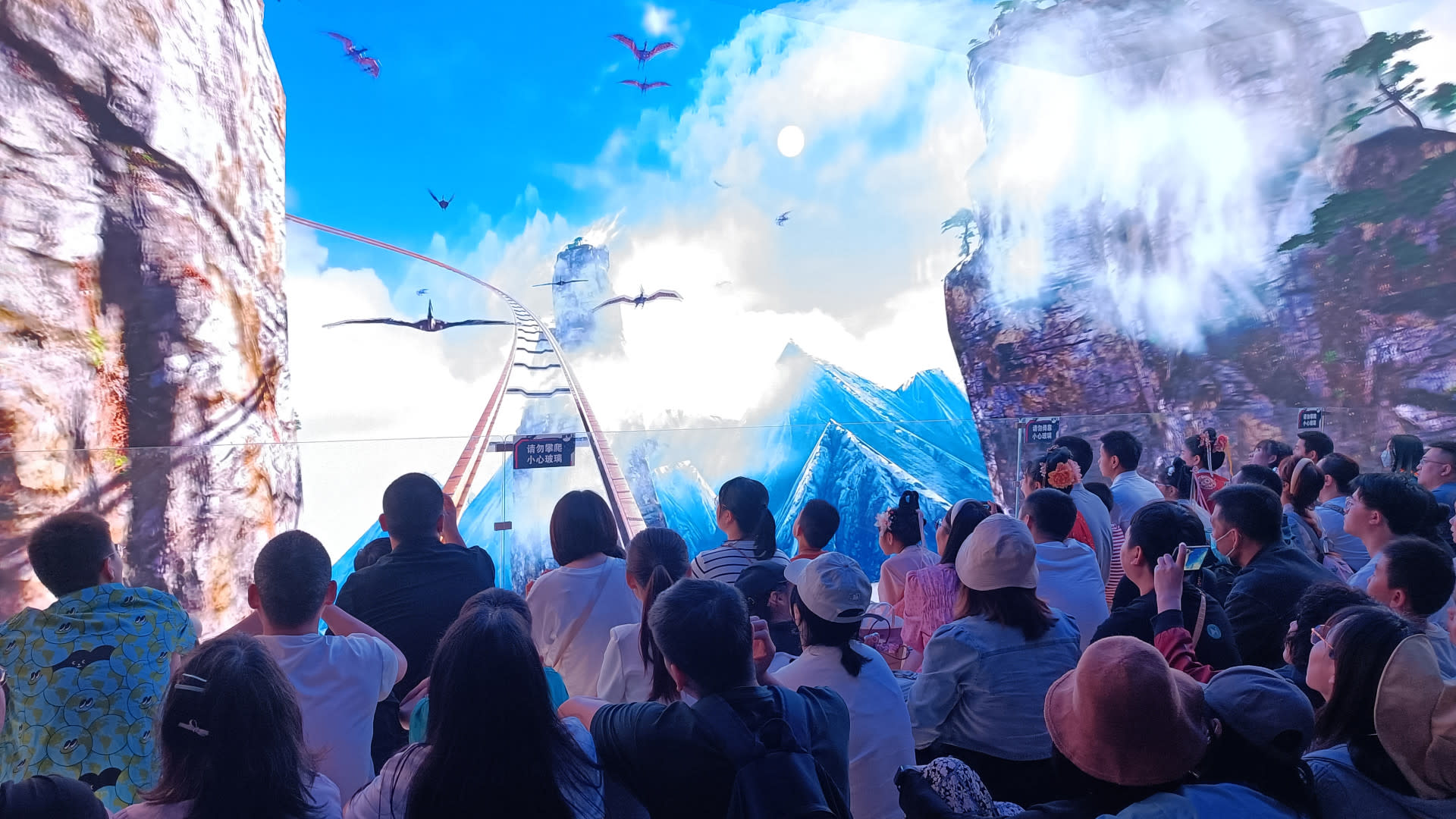 Cave Fantasy Ticket in Bangkok - Thumbnail 7