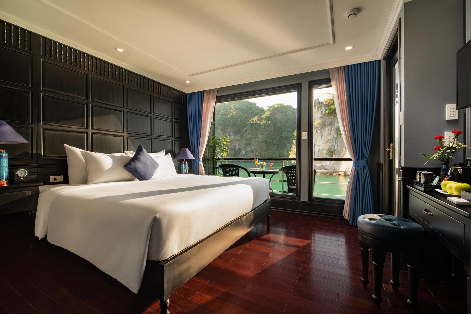 Rosy 2D1N Cruise: Ha Long Bay & Lan Ha Bay Tour  - Thumbnail 3