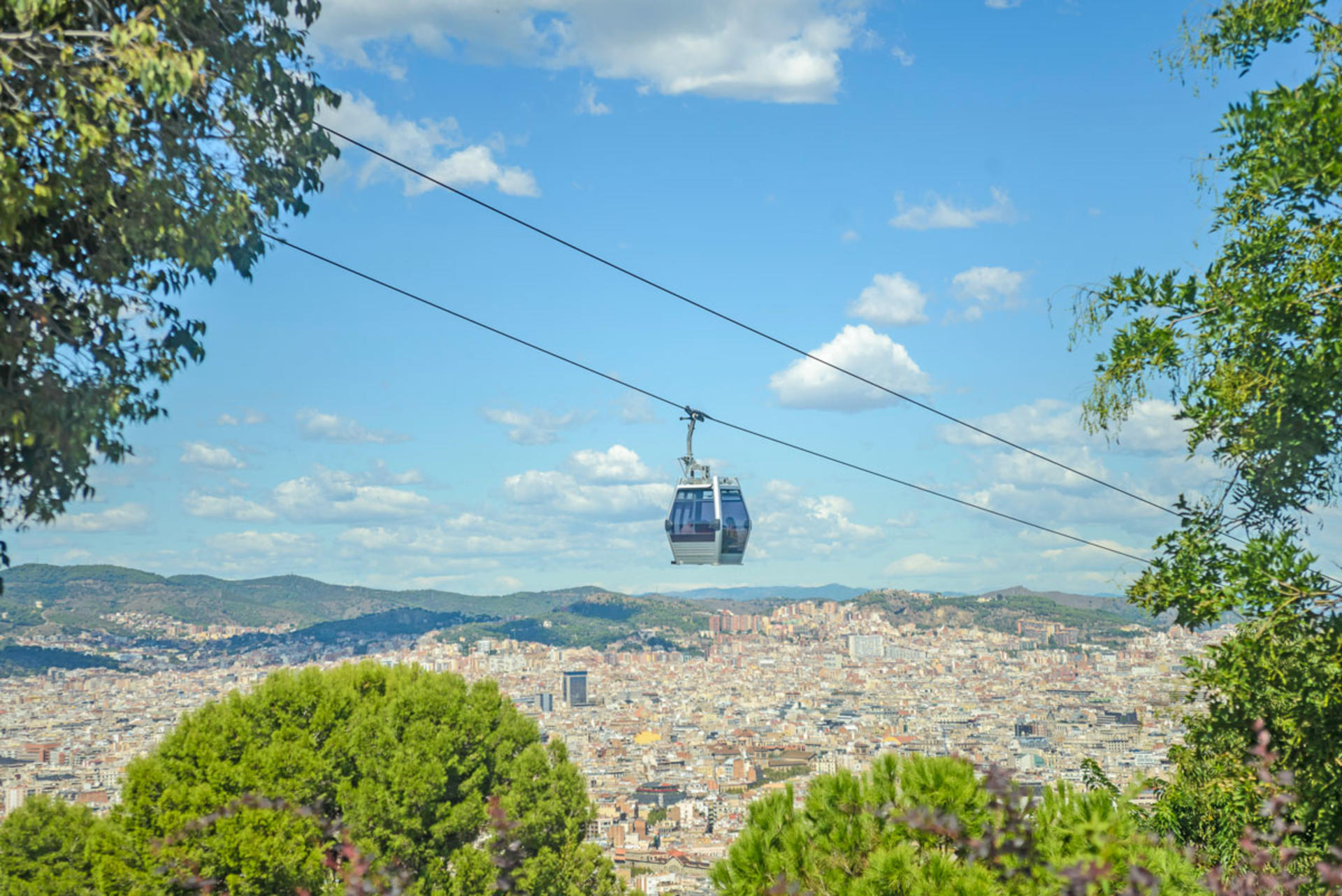 Panoramic Barcelona: E-Bike with Montjuic Cable Car and Boat Trip  - Thumbnail 5