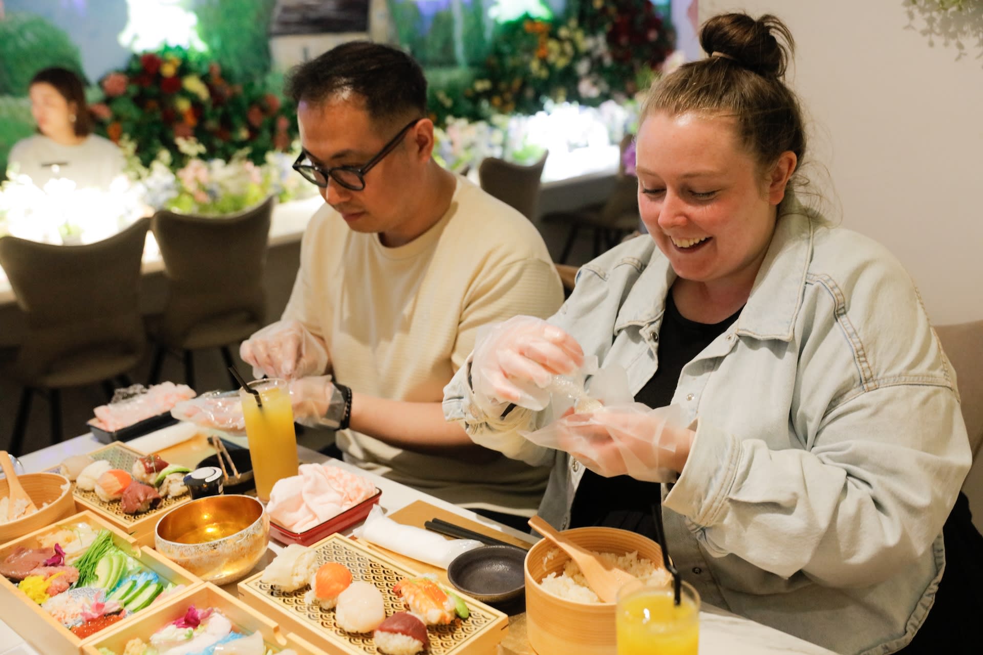 Shinjuku Temari Sushi Making Experience: Creating Japanese Cuisine - Thumbnail 2