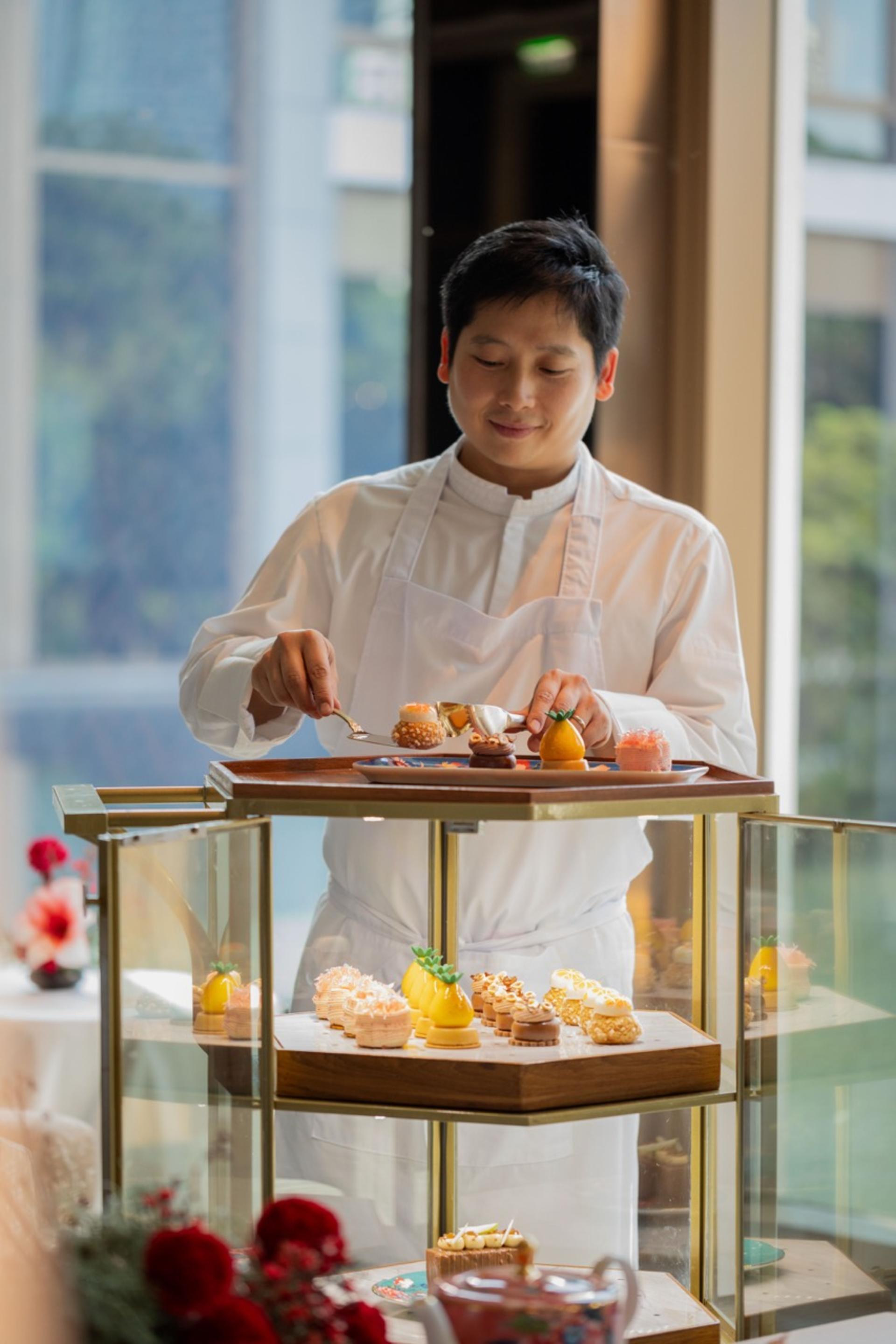 Afternoon Tea at Capella Bangkok Tea Lounge - Thumbnail 6