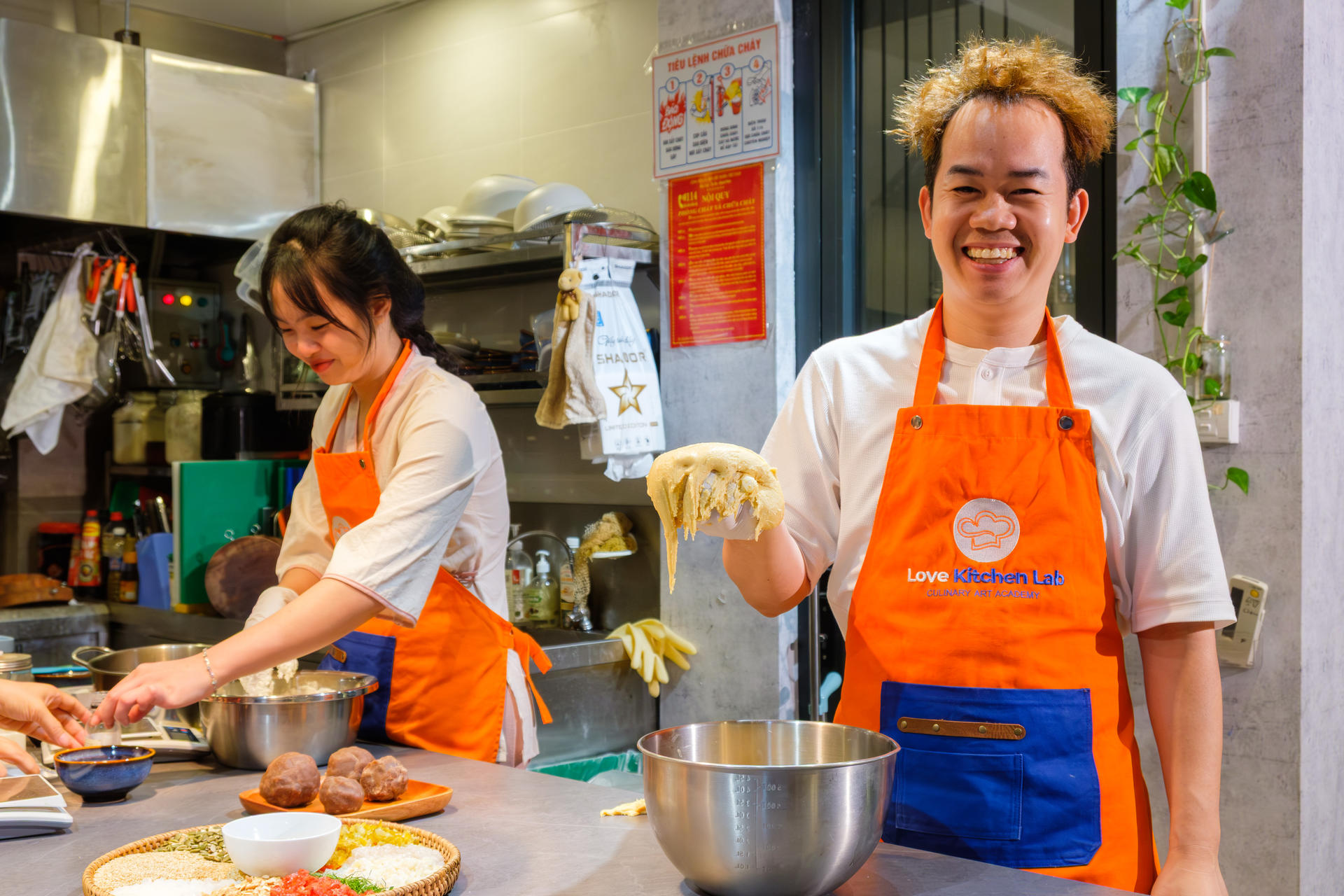 Mooncake Baking Experience with Vietnamese Tea Tasting in Hanoi - Thumbnail 9