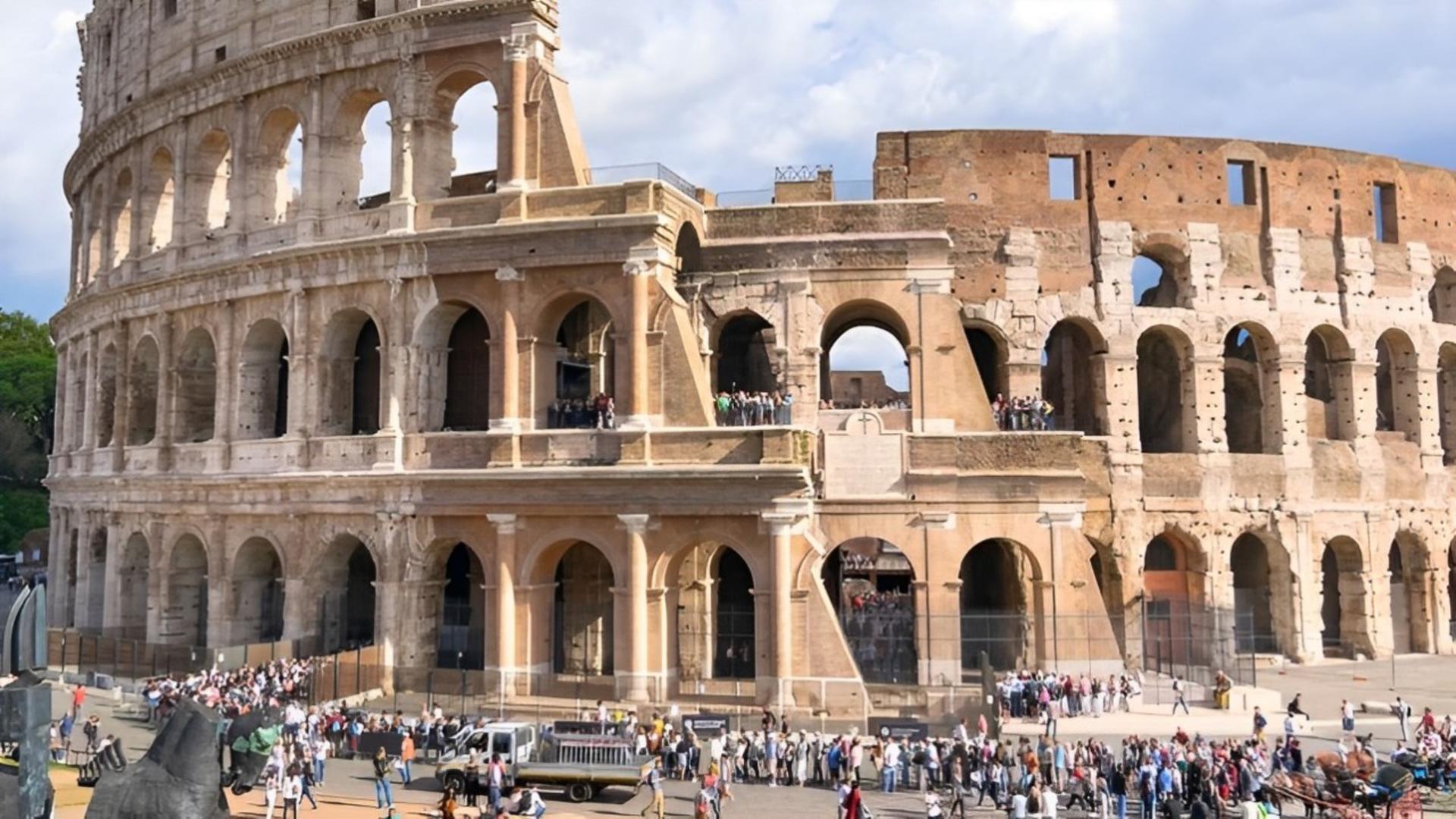 Colosseum, Roman Forum & Palatine Hill with panoramic open bus ticket - Thumbnail 3