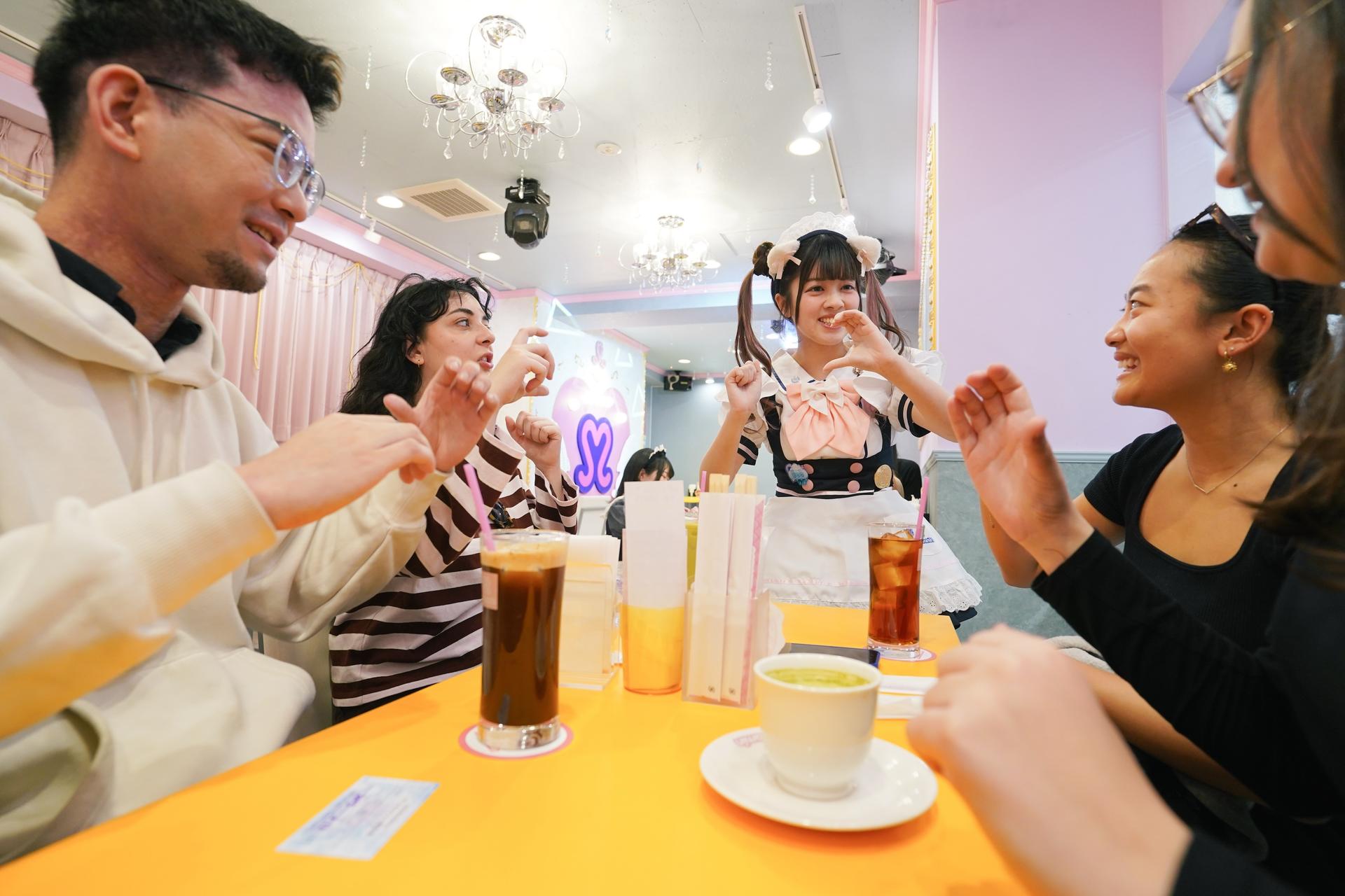Akihabara Electric & Anime Town Walk : Dive into The Holy Land of Ot - Thumbnail 29