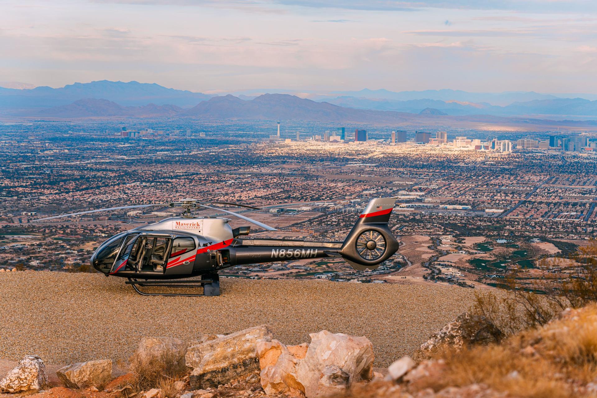 Neon & Nature: Las Vegas Strip & Red Rock Canyon Helicopter Tour - Image 1