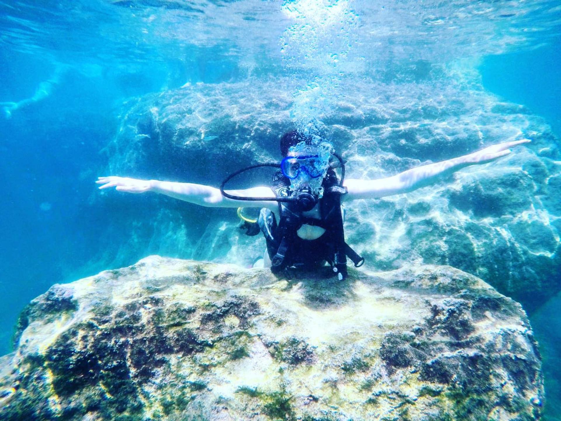 Scuba Diving in Kemer w/Pick Up From Antalya - Thumbnail 12