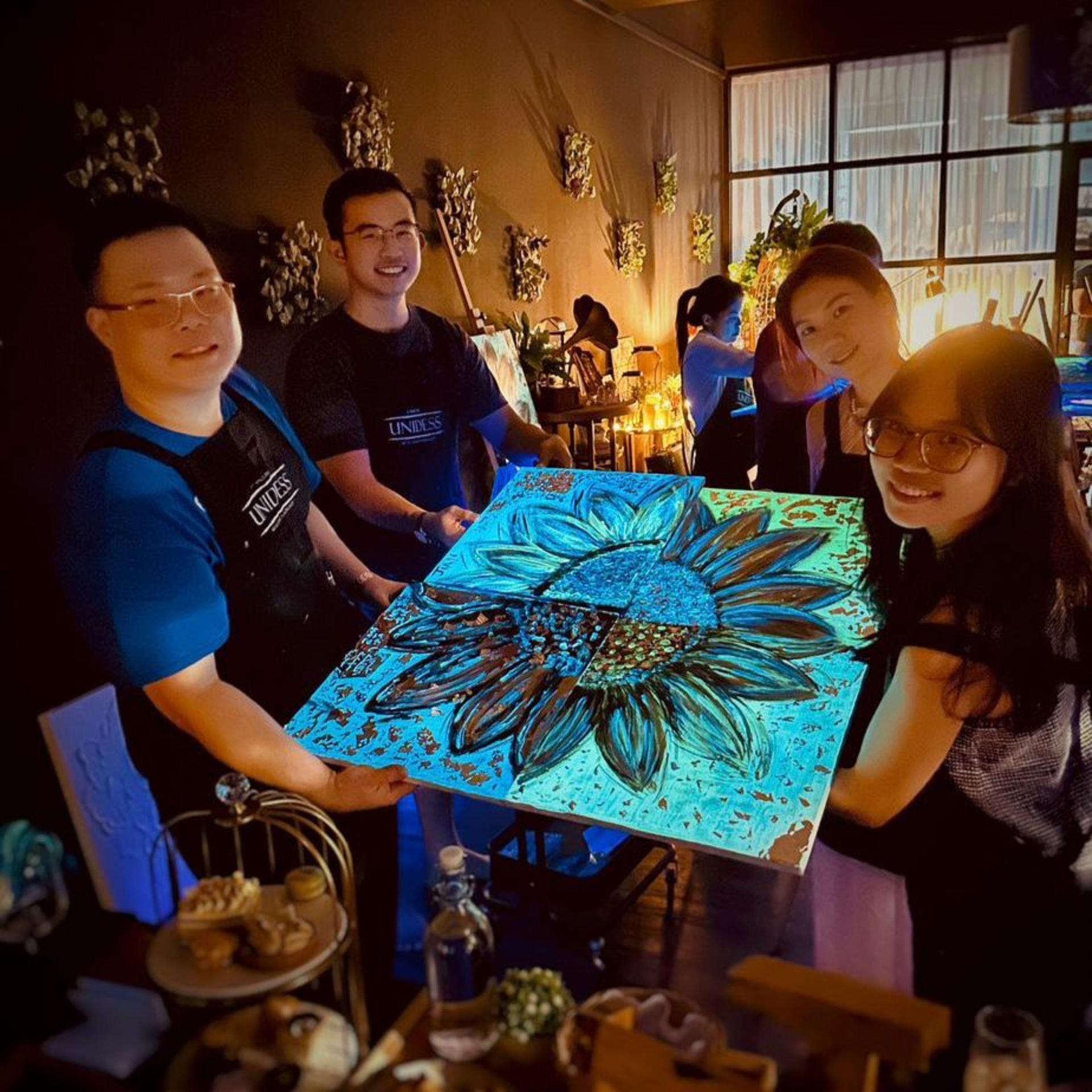 Paint in the Dark Workshop in Johor Bahru - Thumbnail 3