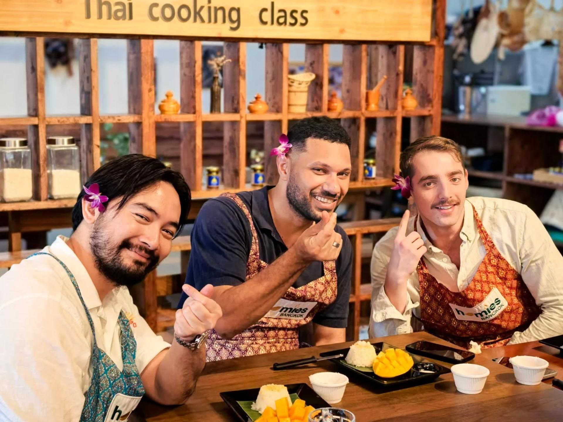 Homies Thai cooking class - Thumbnail 49