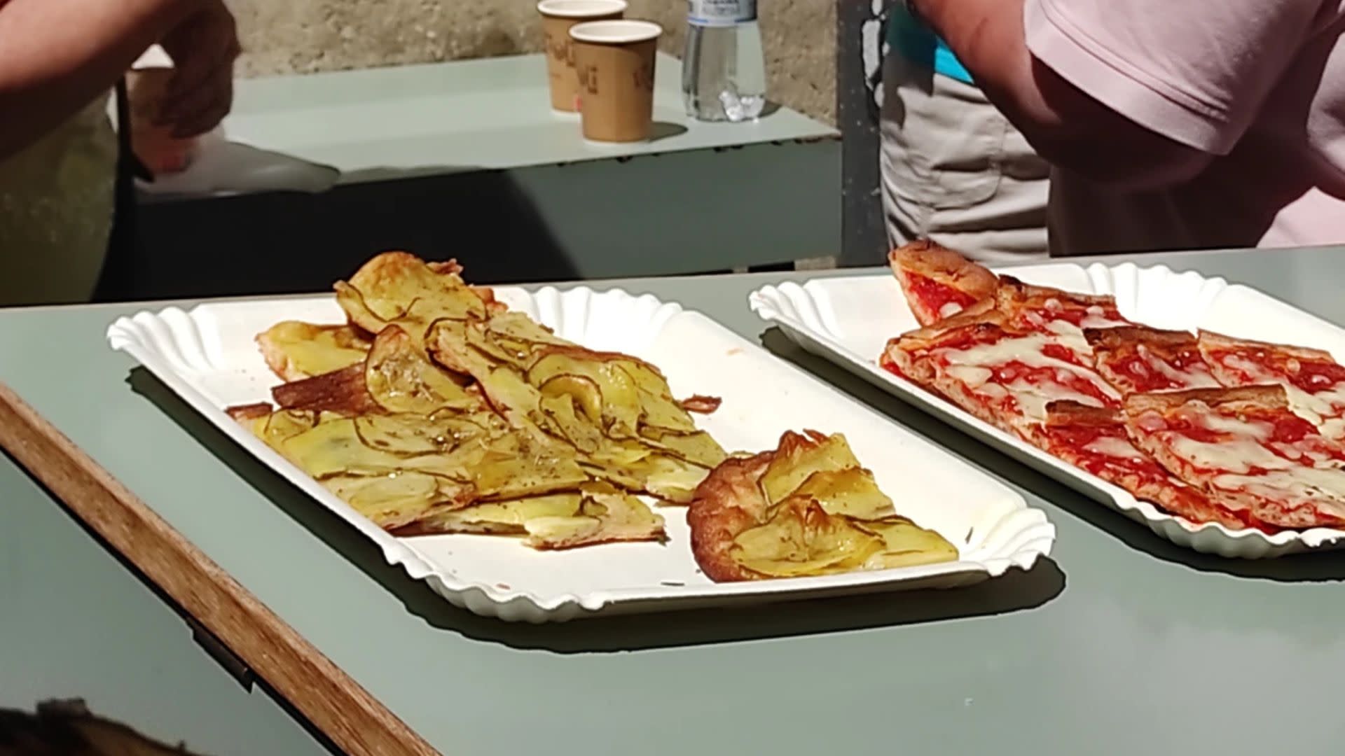 Campo de Fiori and Ghetto street food tour in Rome - Thumbnail 3