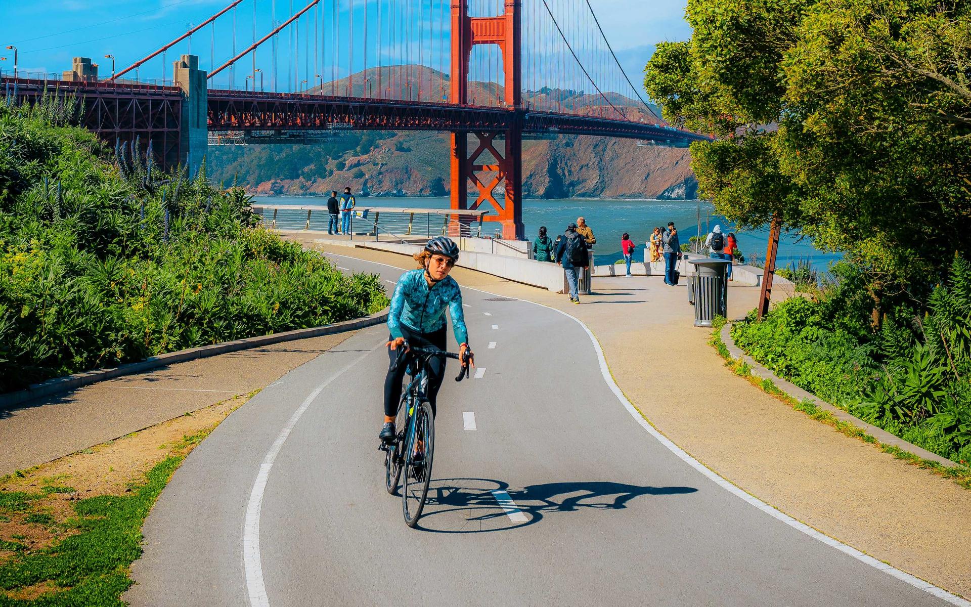 Golden Gate Bridge Bike Tour with Muir Woods & Sausalito - Thumbnail 14