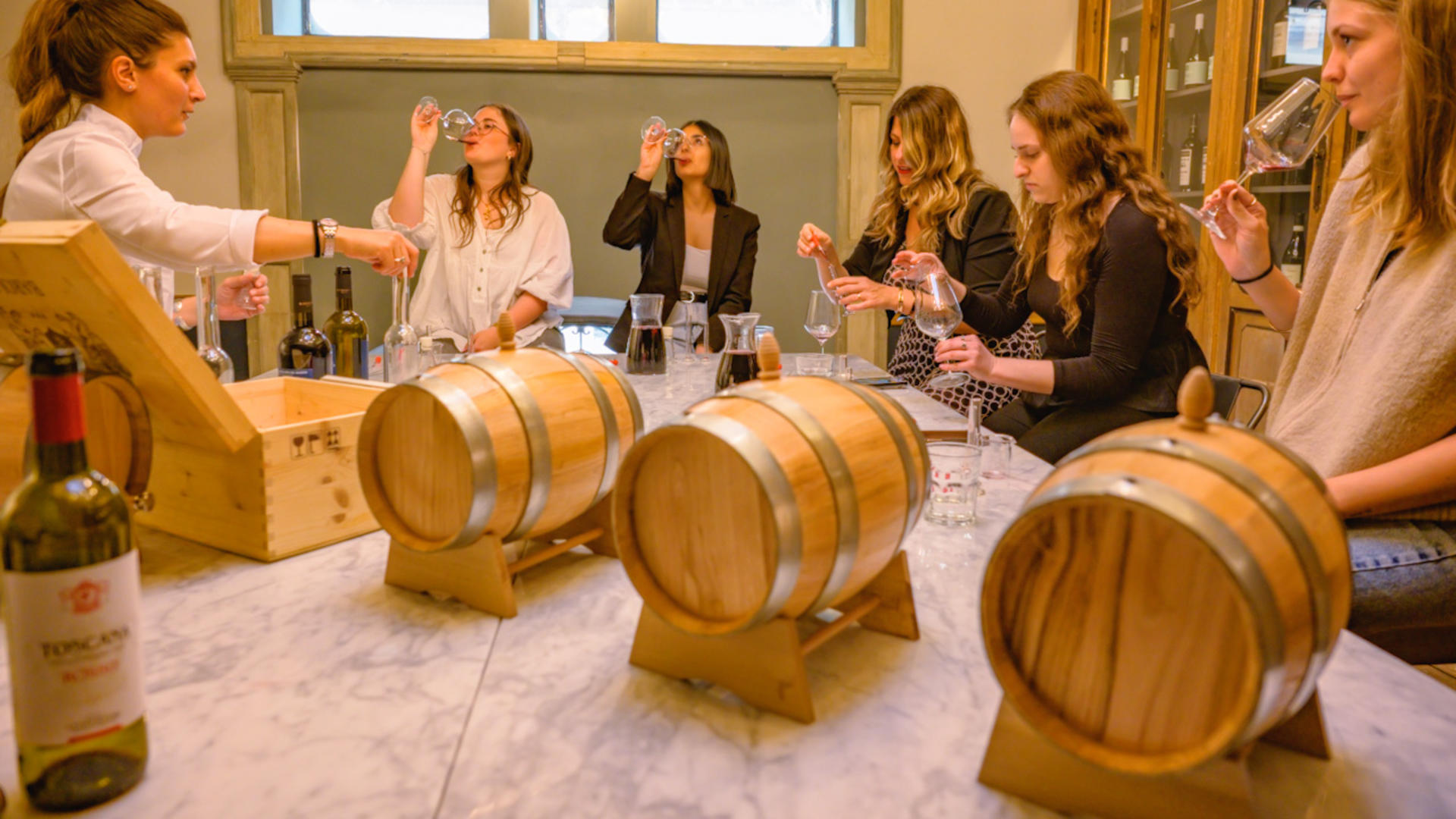 Blend your own wine experience in Florence - Thumbnail 6