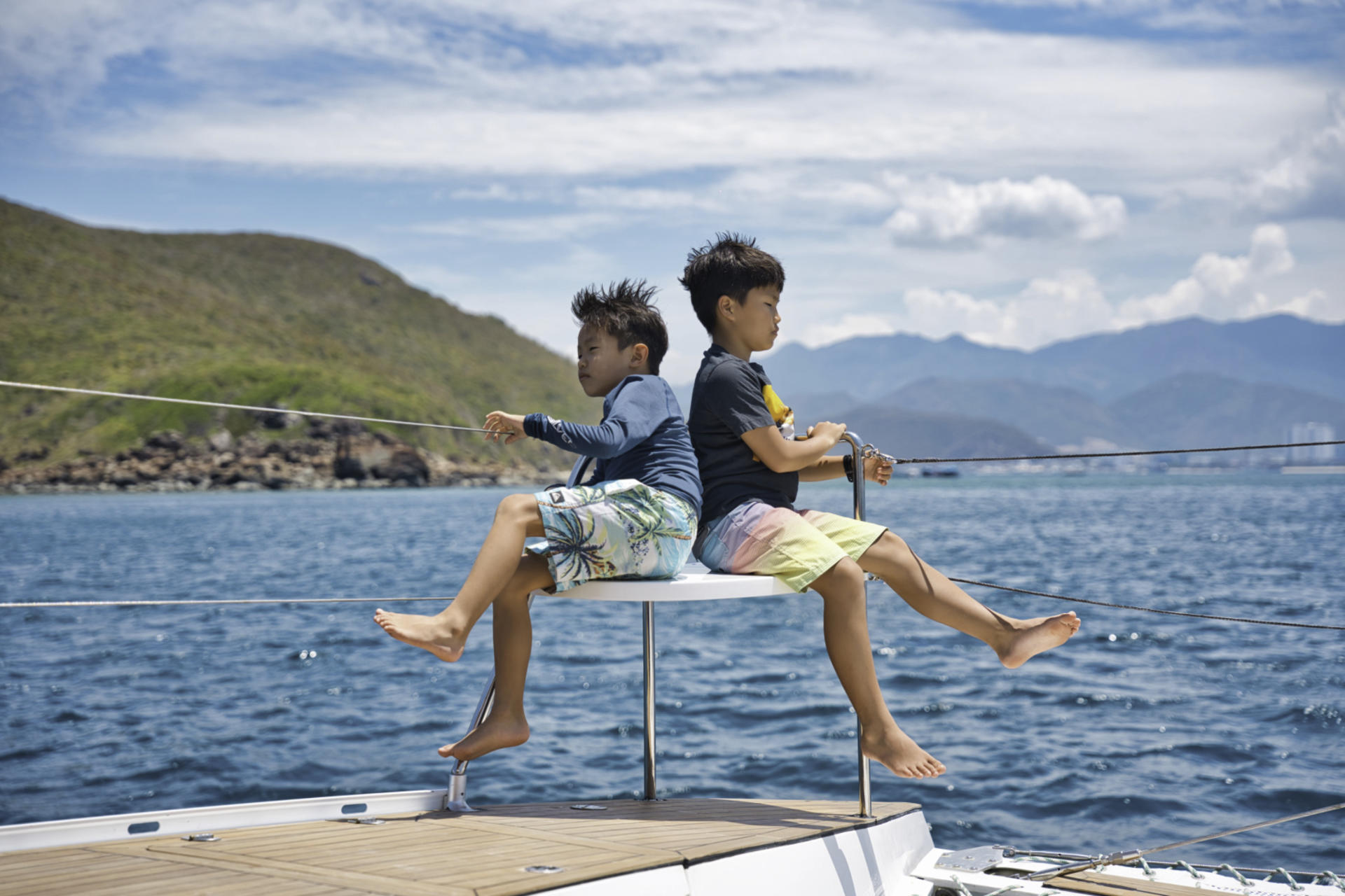 Nha Trang Half-Day Snorkeling & Diving Yacht Tour - Thumbnail 11