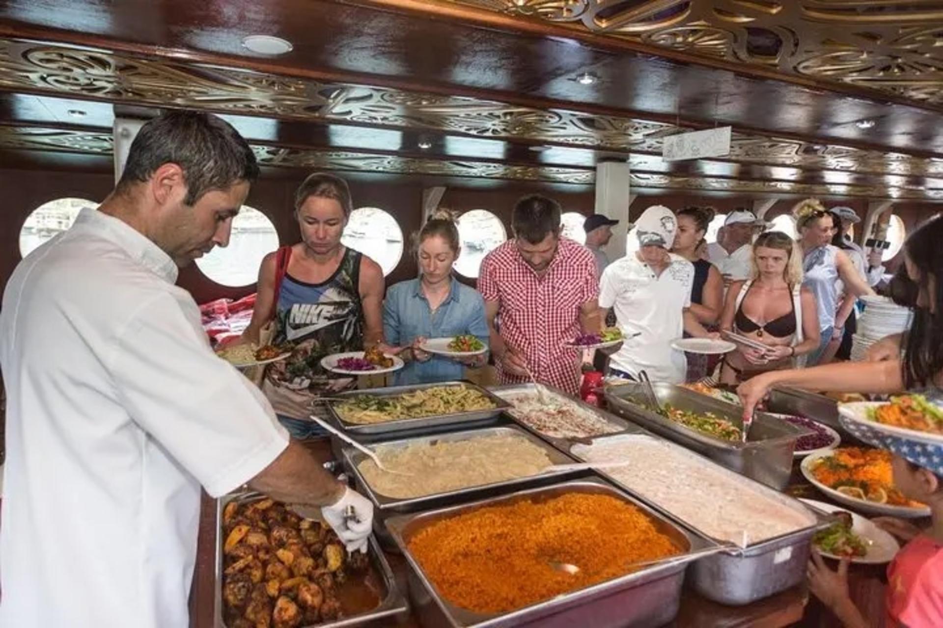 Alanya Boat Tour & Cleopatra Beach Half-Day Tour with Dining - Thumbnail 12