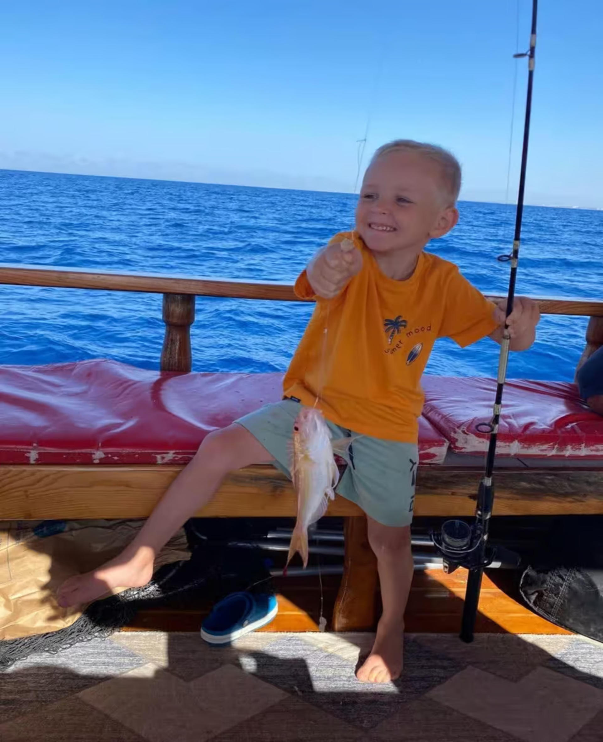 Antalya: Exclusive Mini Group Fishing Tour - Catch & Grill - Thumbnail 3