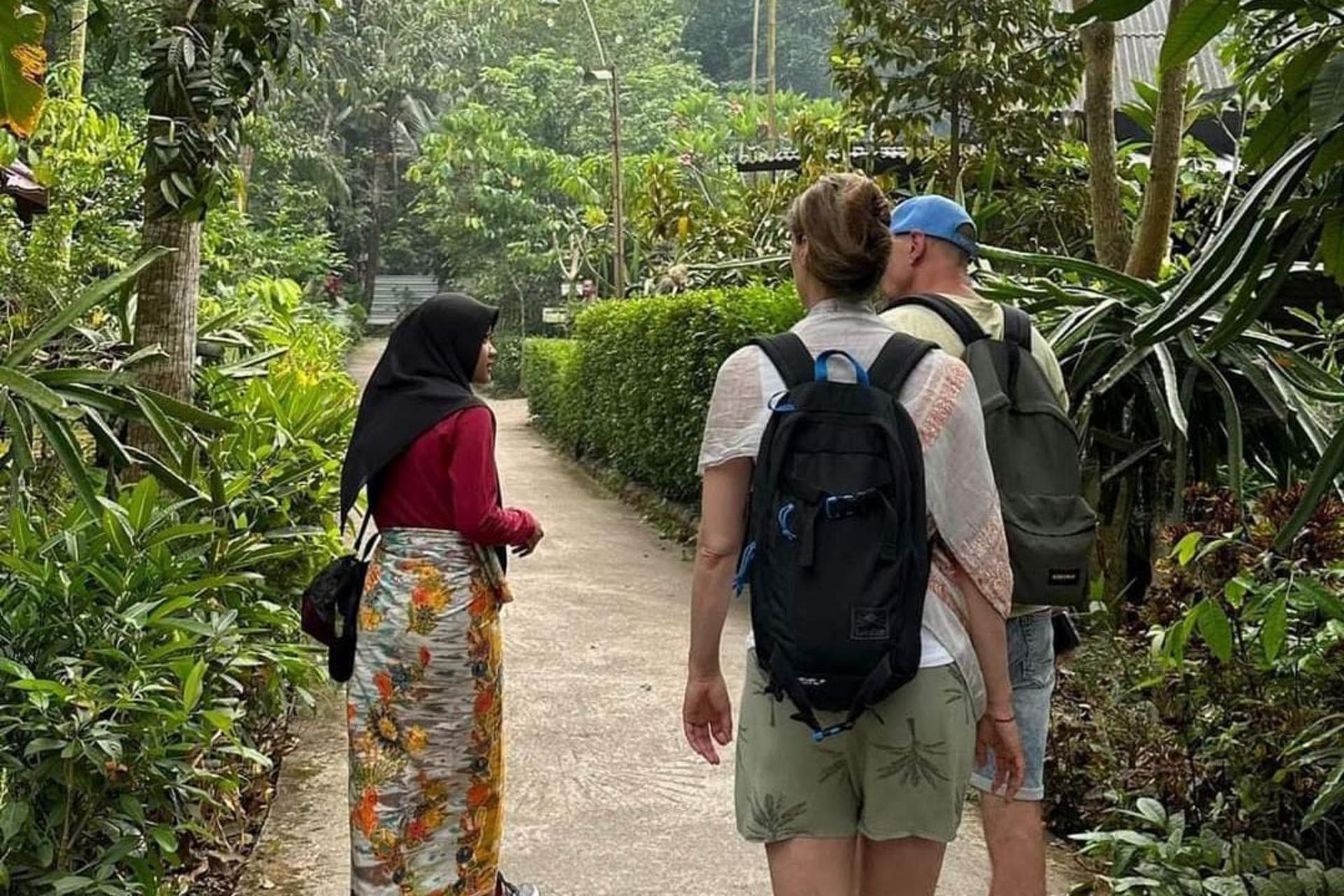 Lombok Local Village Tour & Workshop | Multilingual Guide - Thumbnail 4