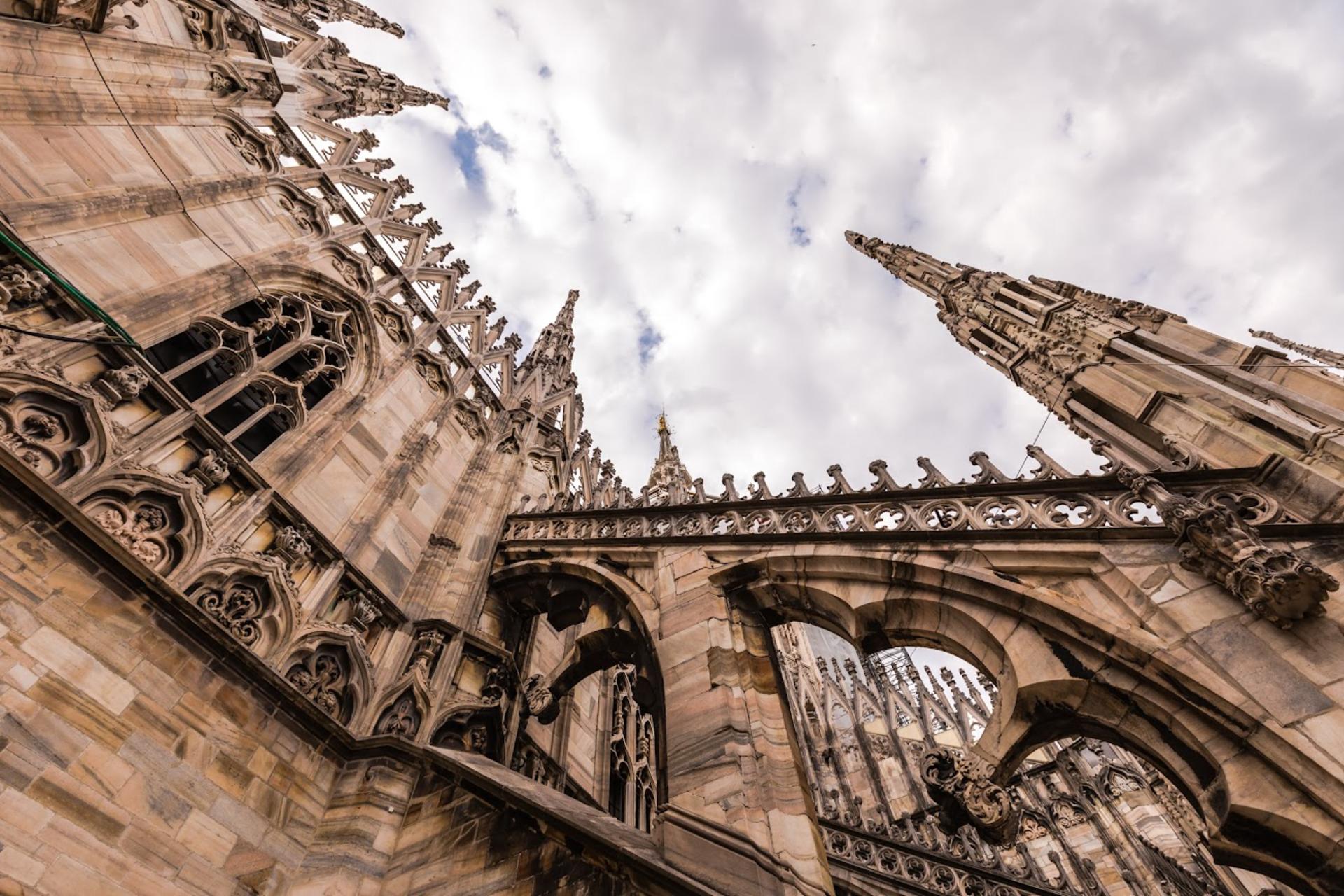 Milan Duomo and Rooftop Tour - Thumbnail 2