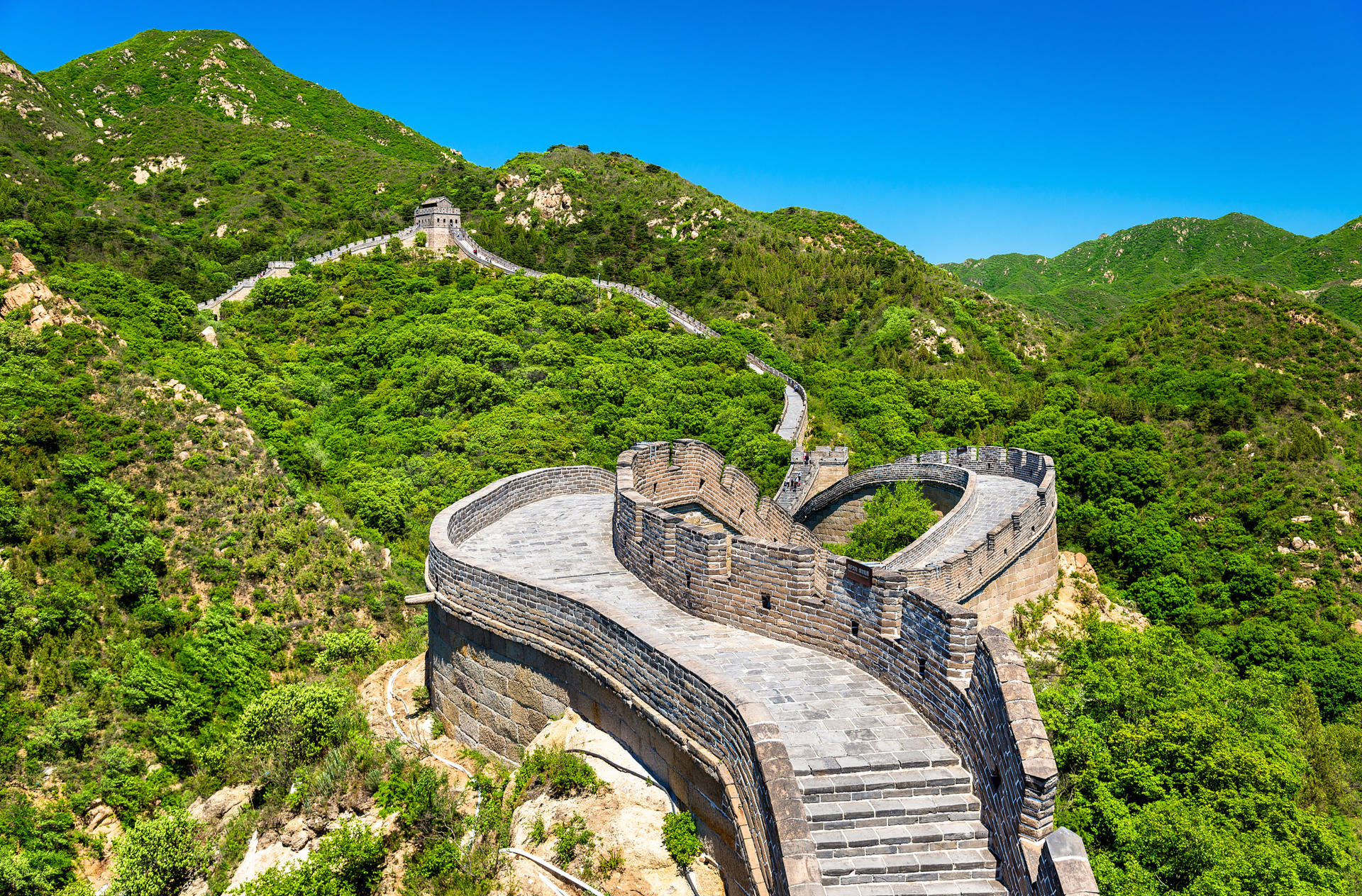 One-day tour to the Great Wall of China at Badaling, Beijing (English or Chinese tour guide available) - Thumbnail 3