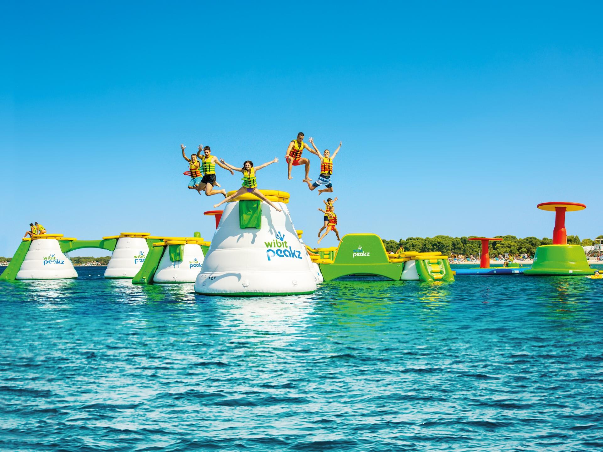 Waikiki Water Adventure Activity Package - Thumbnail 28