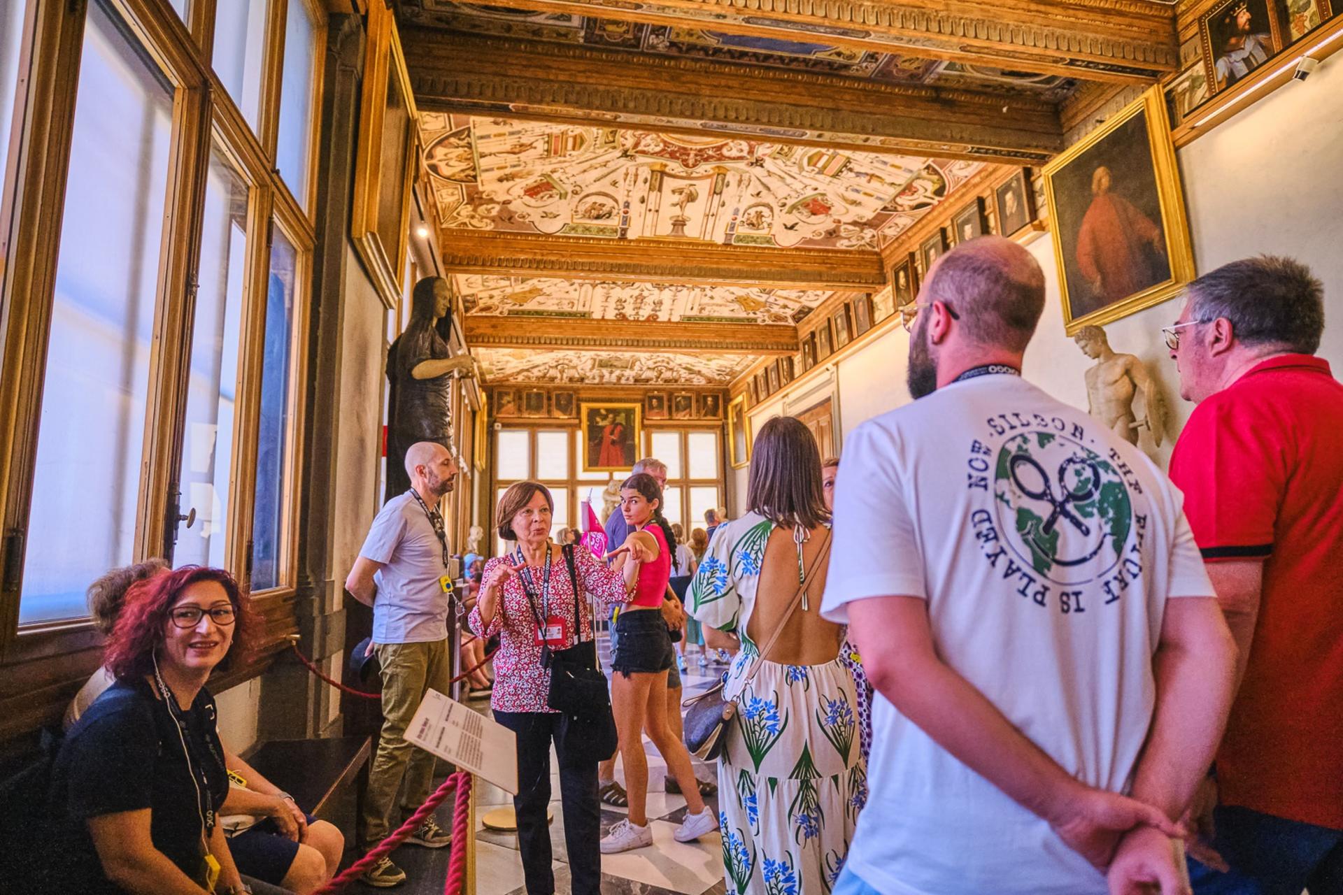 Uffizi Gallery Guided Tour with Fast Track Entry - Thumbnail 4
