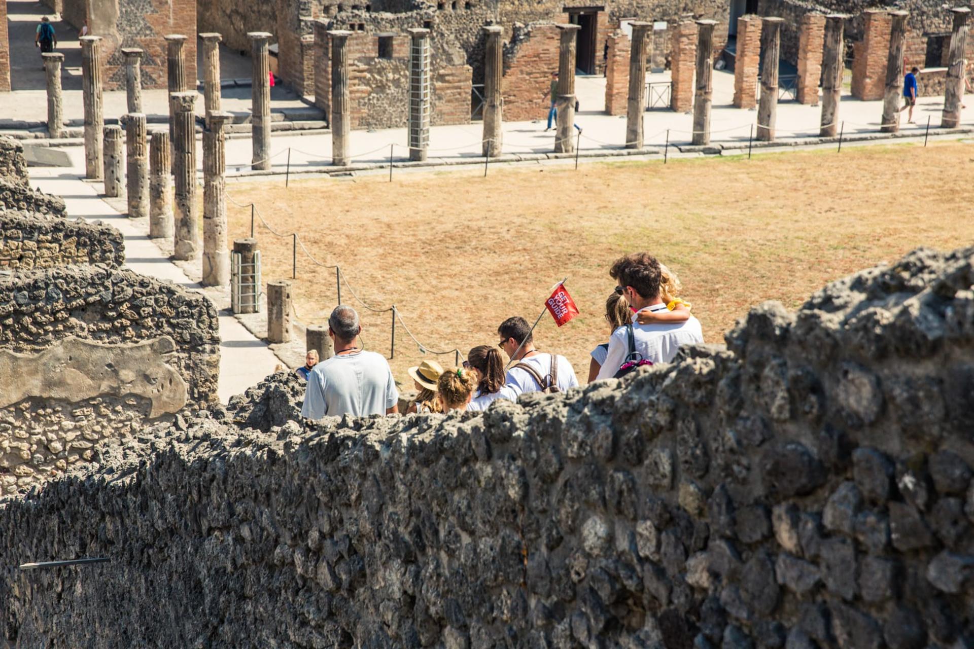 Pompeii Guided Tour from Naples - Thumbnail 8