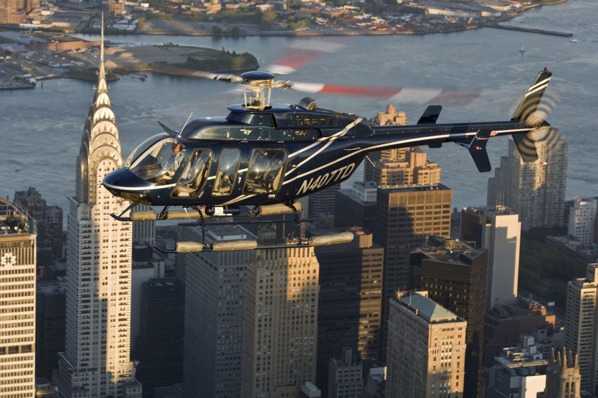 New York City Helicopter Tour from Downtown Manhattan - Thumbnail 5