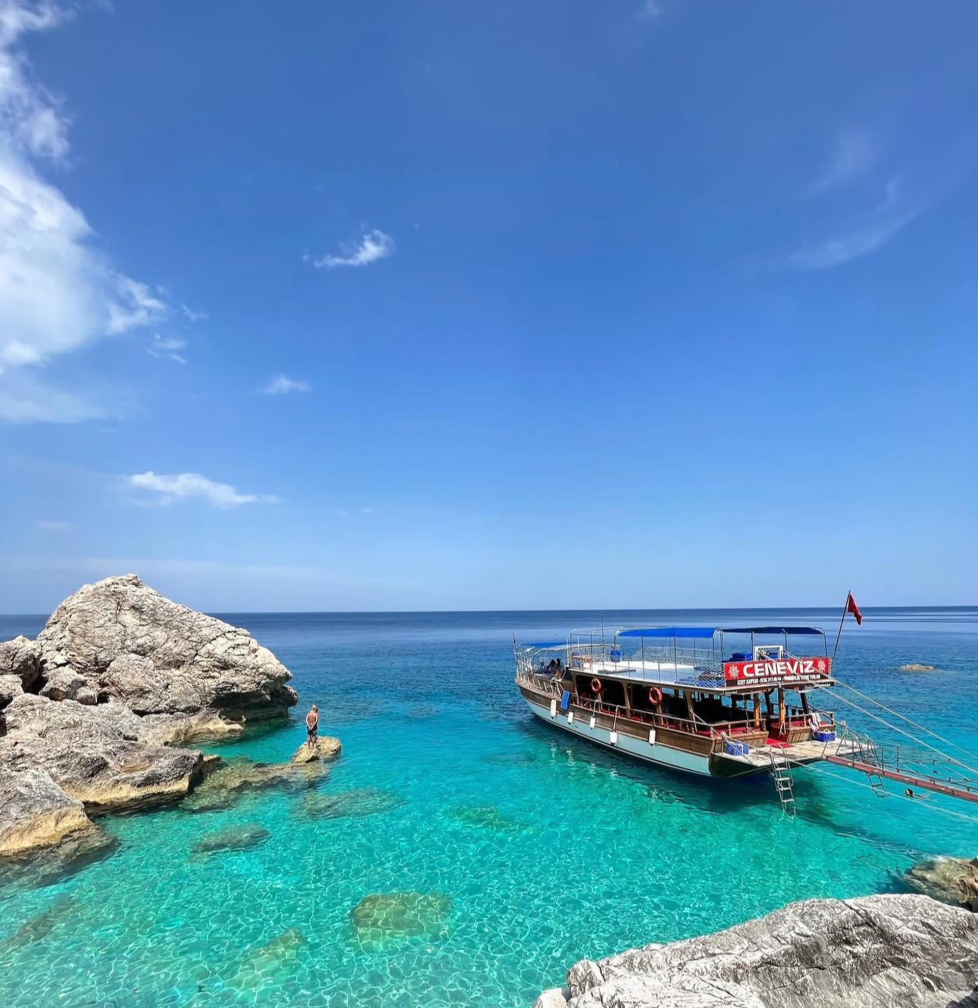 Kemer Porto Ceneviz & Akseki Koyu Half-Day Boat Tour - Image 1