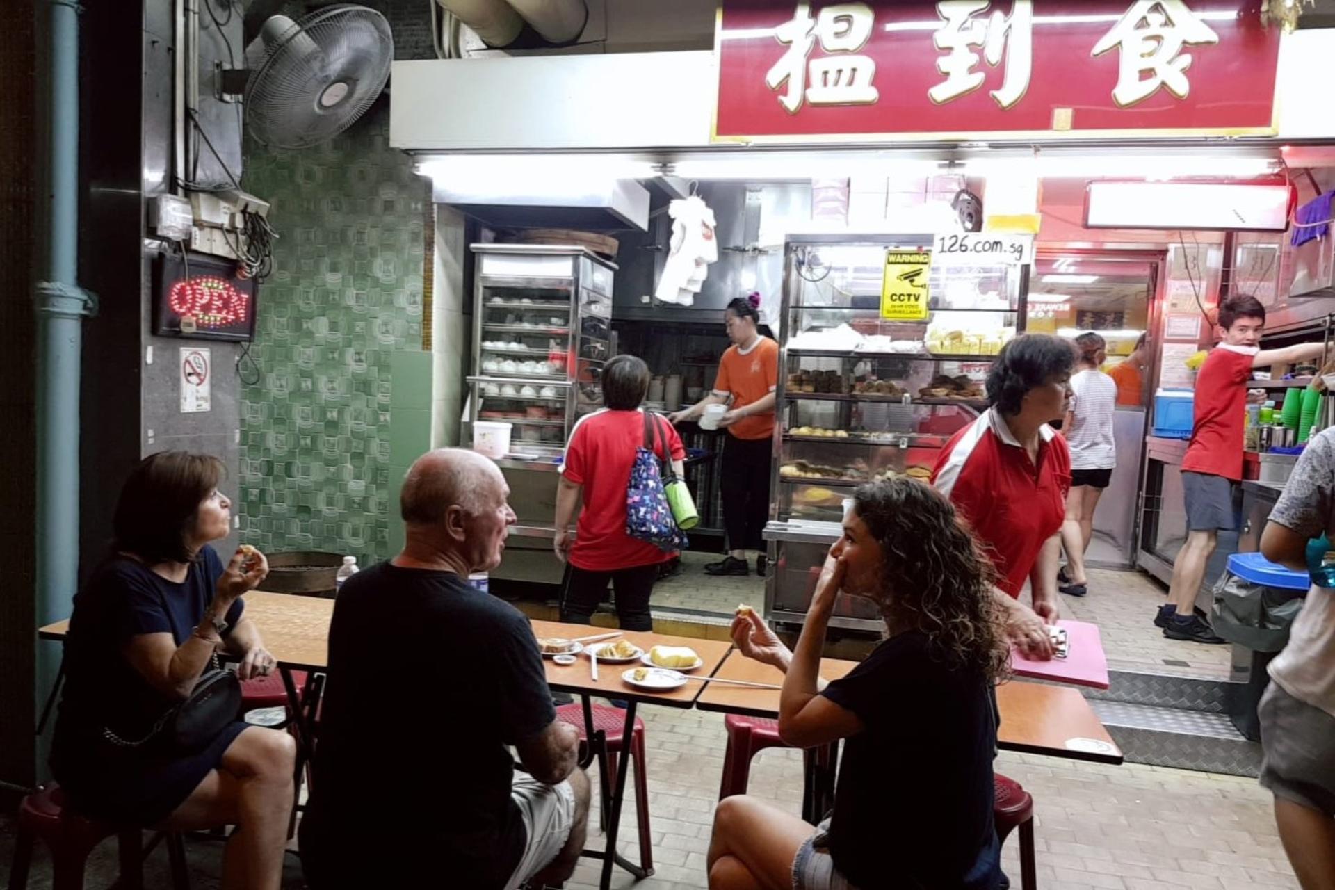 Singapore Geylang Night Food & Culture Tour - Thumbnail 6