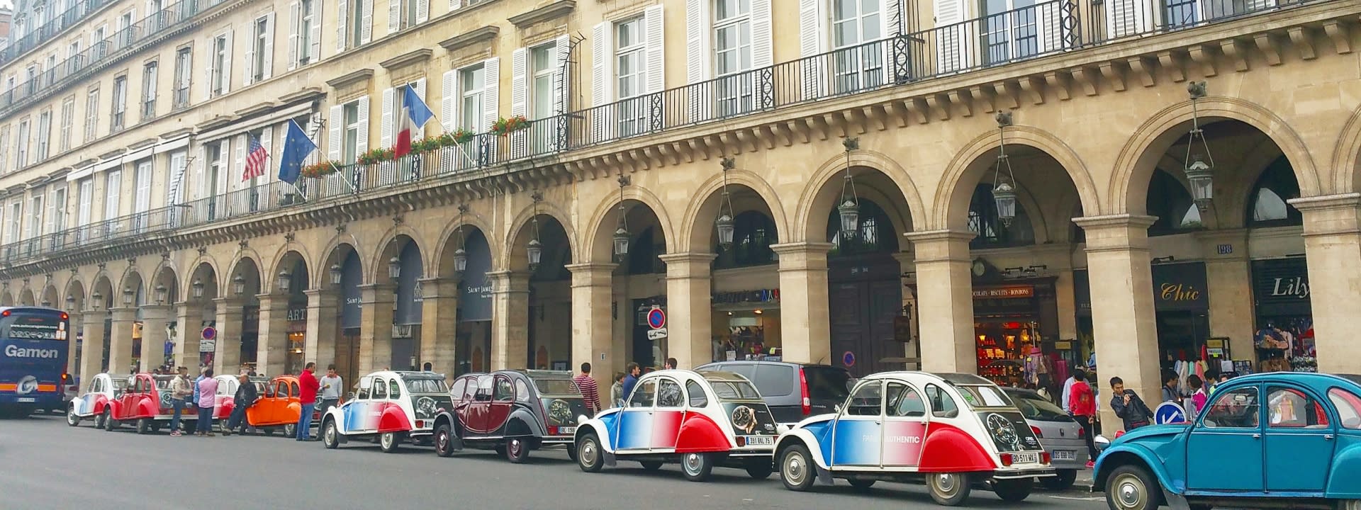 Citroen 2CV Tours in Paris - Image 1