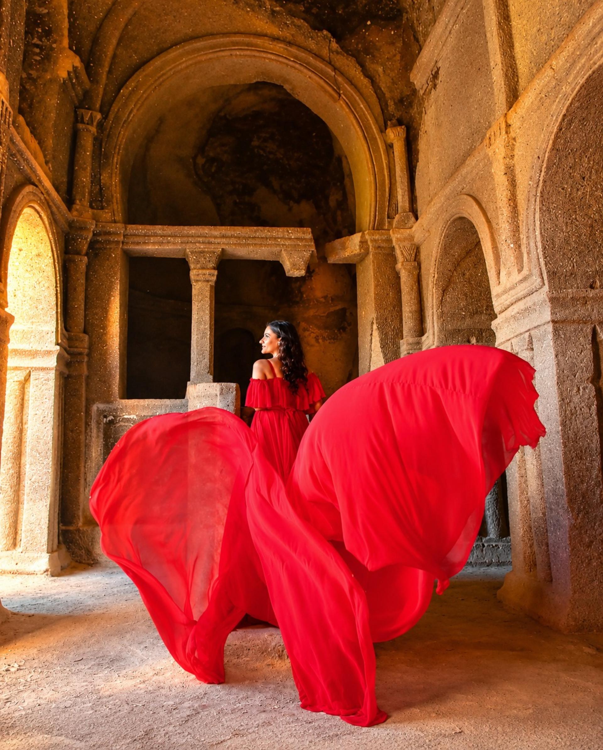 Classic Car Tour in Cappadocia with Photoshooting Options - Thumbnail 14