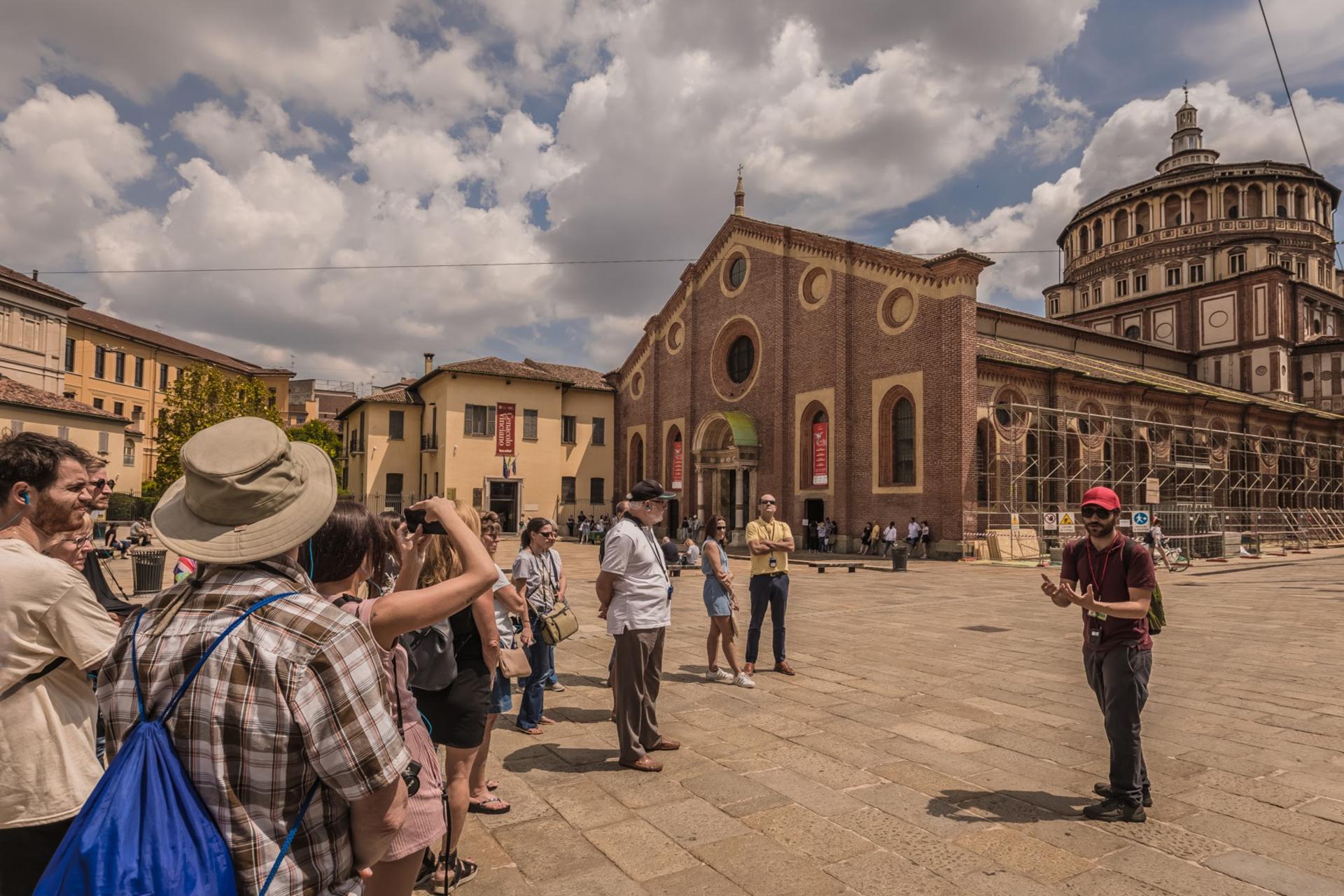 Milan Historical Walking Tour with the Last Supper ticket - Thumbnail 3