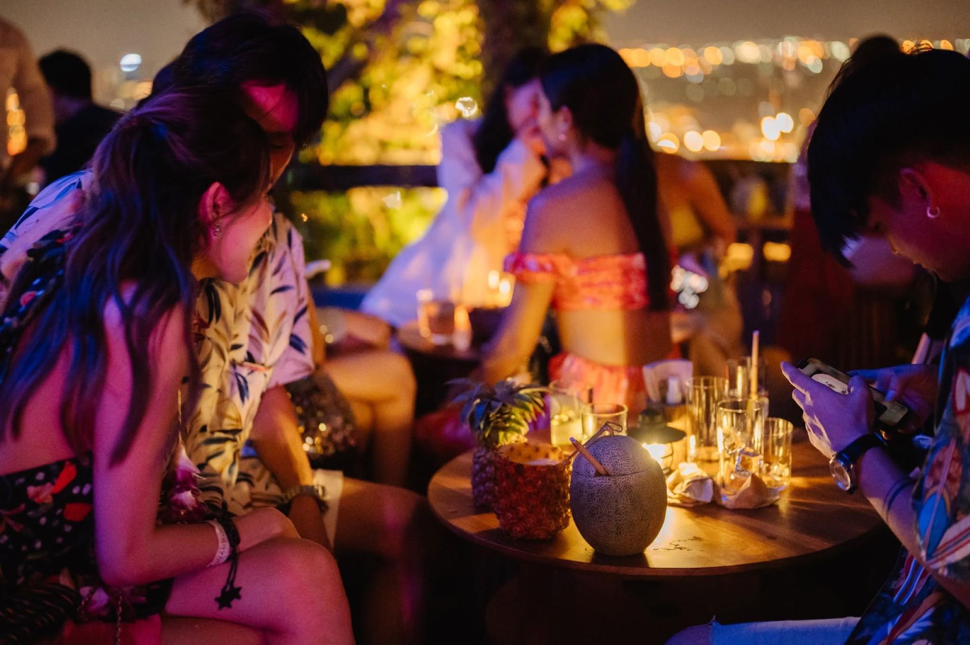 Bangkok: Tichuca Rooftop Bar Skip-the-Line & Pick-up Service - Thumbnail 6