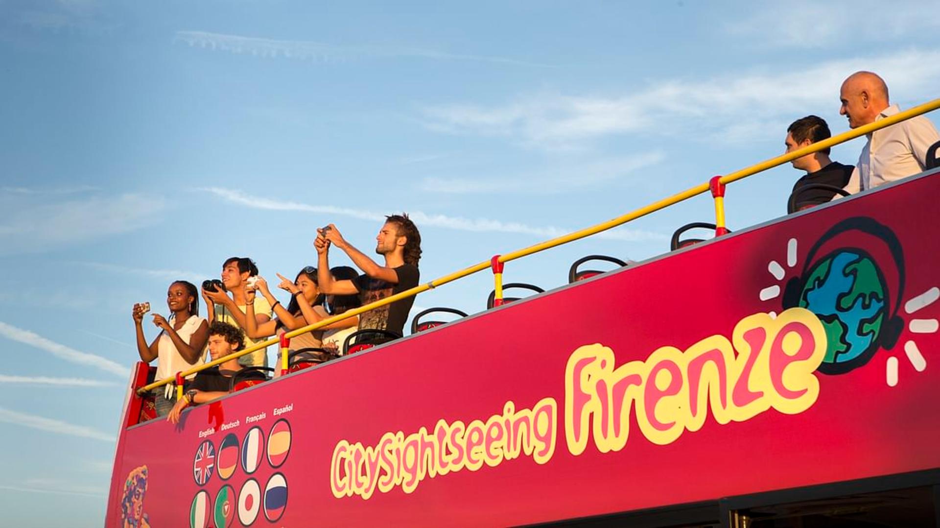 Florence hop-on hop-off bus by City Sightseeing with transfer from La Spezia