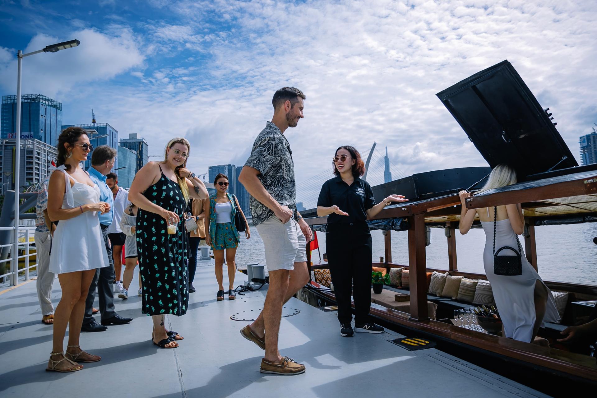 Saigon River Boutique Sightseeing Cruise - Thumbnail 2