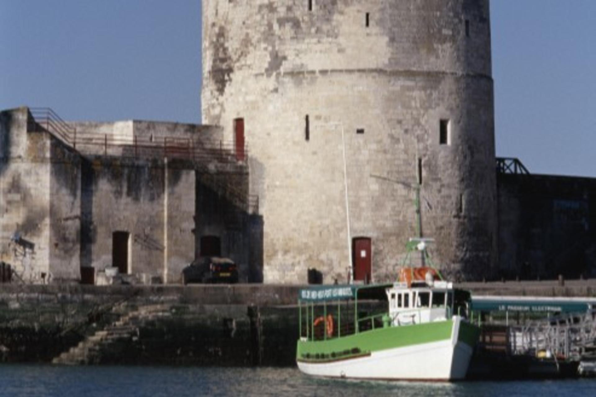 La Rochelle Towers Ticket in France - Thumbnail 4