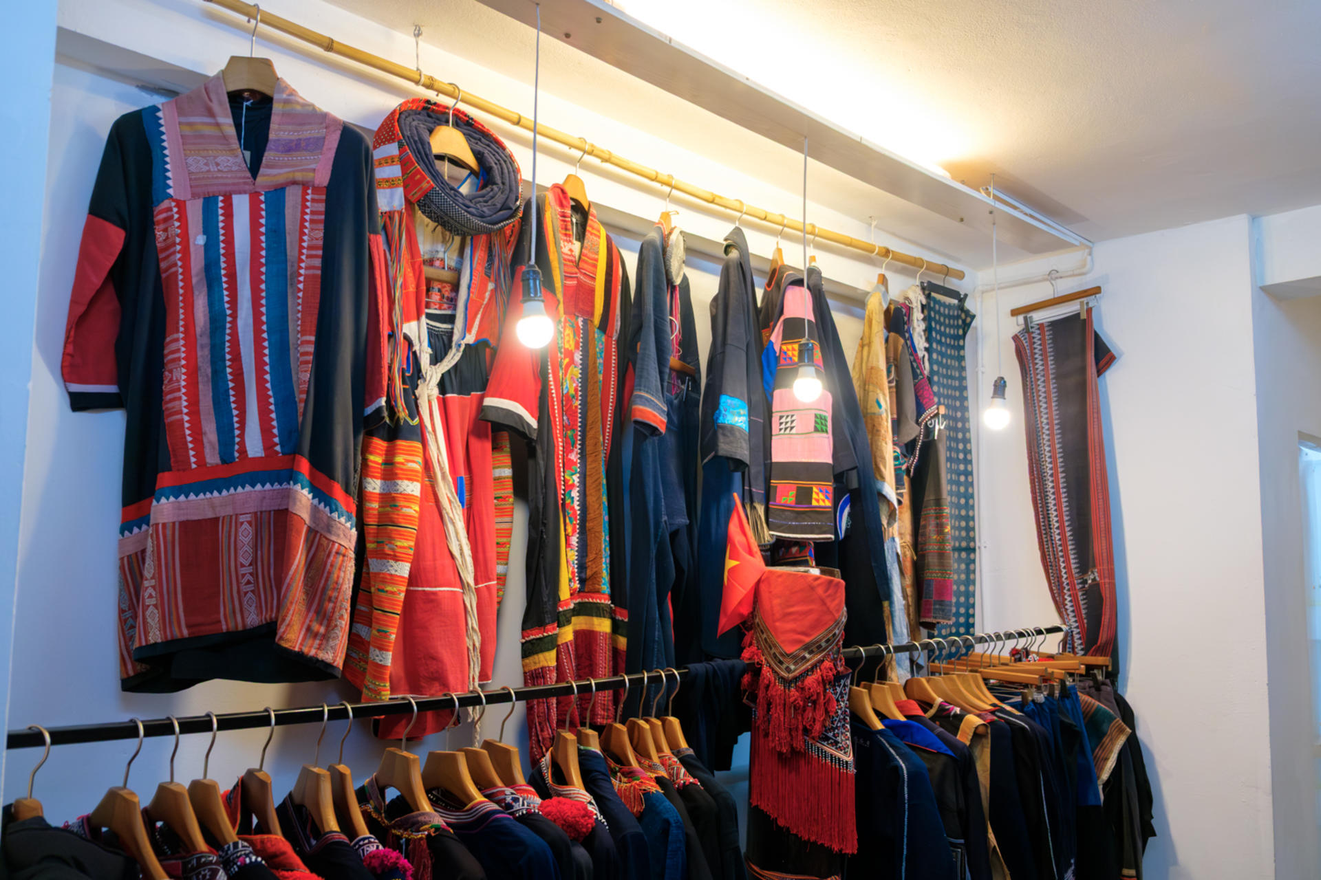 Hanoi Indigo Workshop: Natural Tie-Dye with Local Artisans - Thumbnail 17