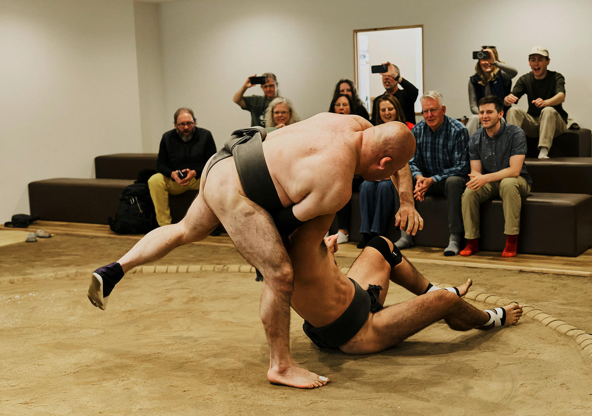 Osaka: Sumo Experience with Live Show & Audience Challenge - Thumbnail 31