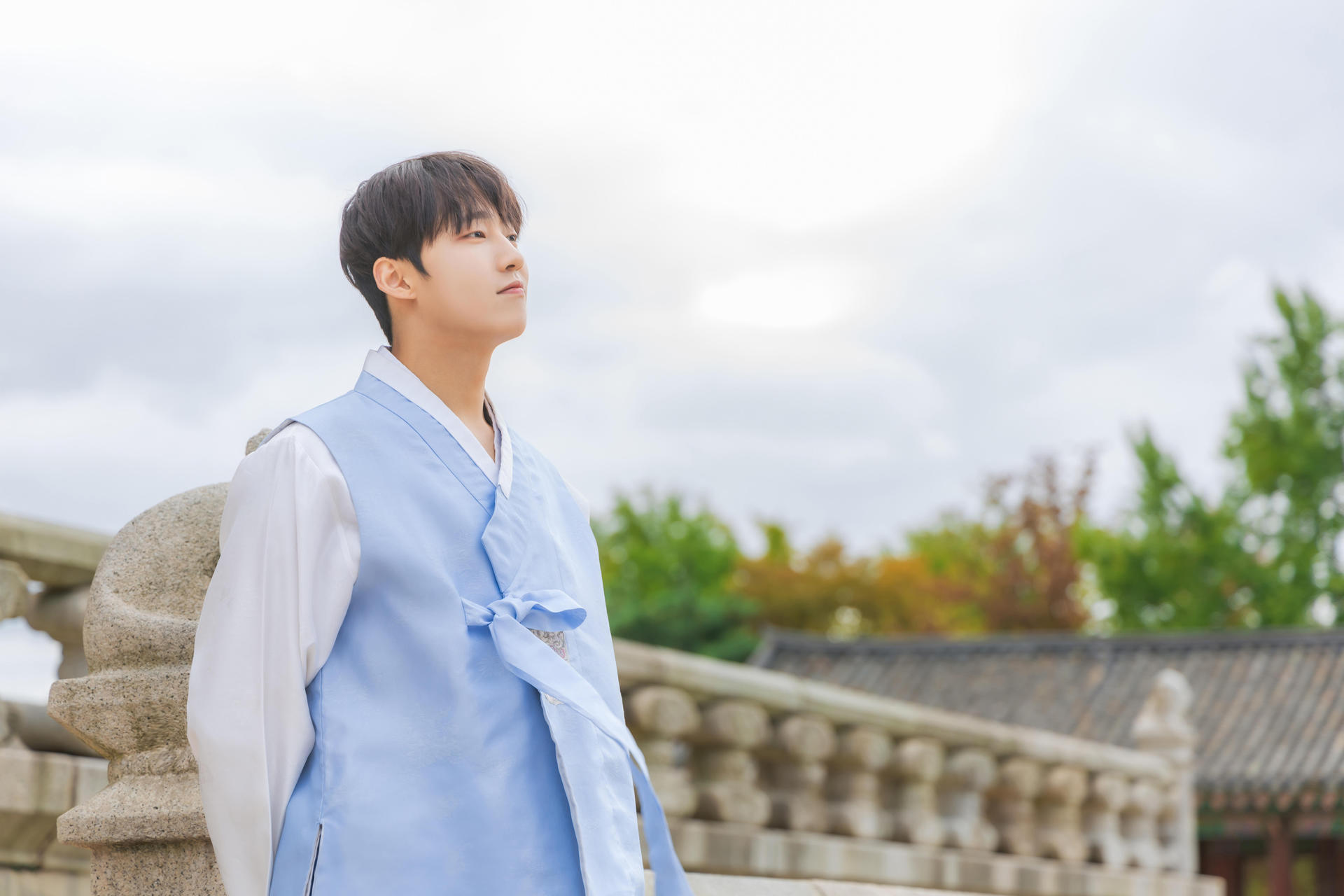 Gyeongbokgung Hanbok & Hairstyling Experience - Thumbnail 41