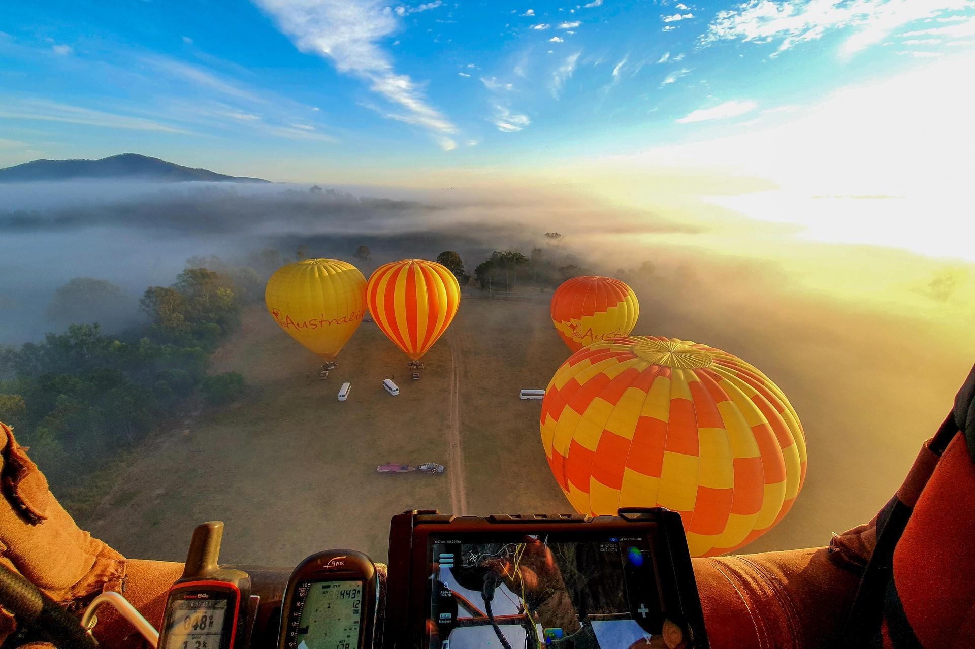 Klook Gold Coast Hot Air Balloon Experience with Sparkling Wine - Thumbnail 5