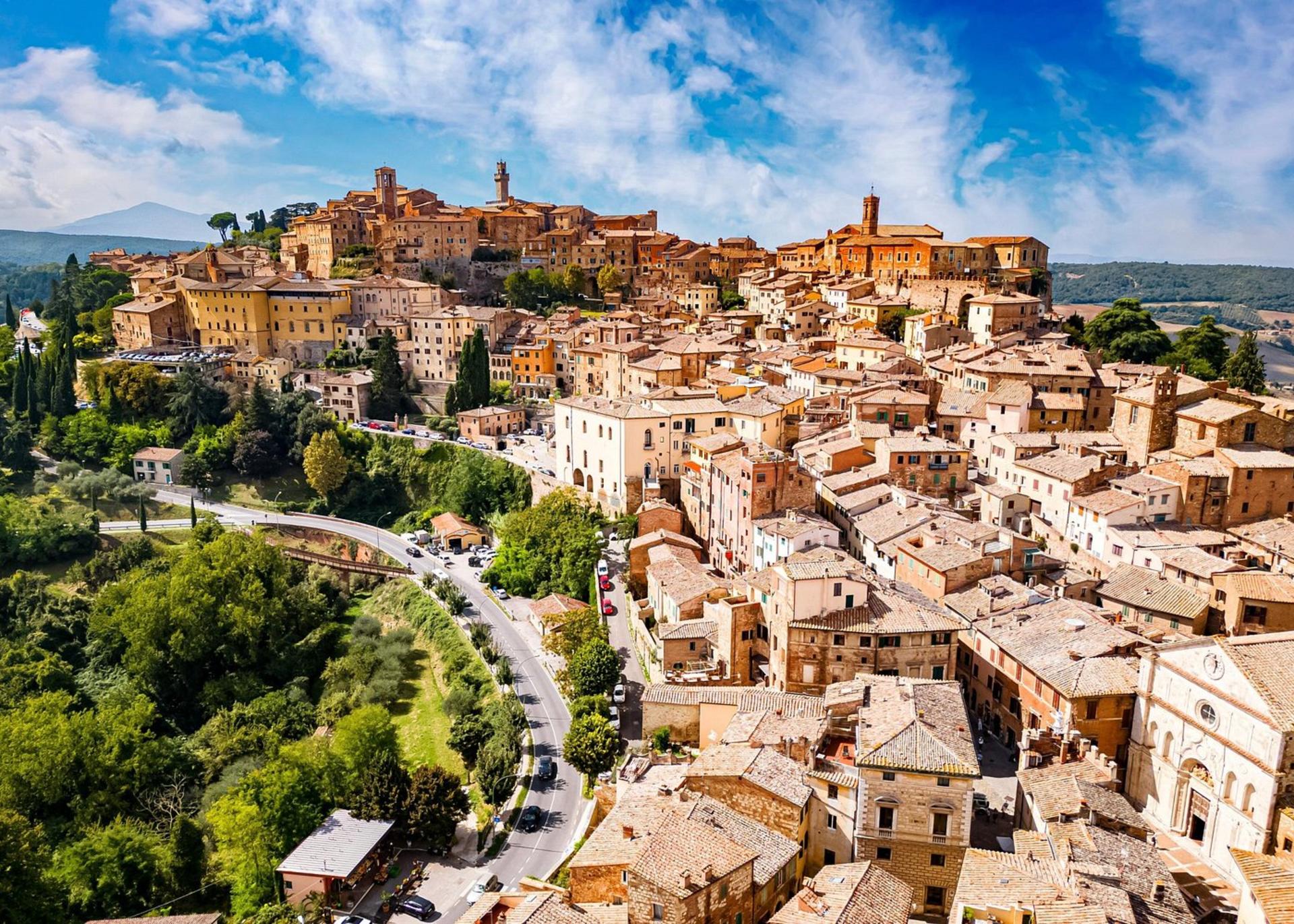 12-Hour Tuscany with 3-Course Lunch and Wine Tasting Tour - Thumbnail 6