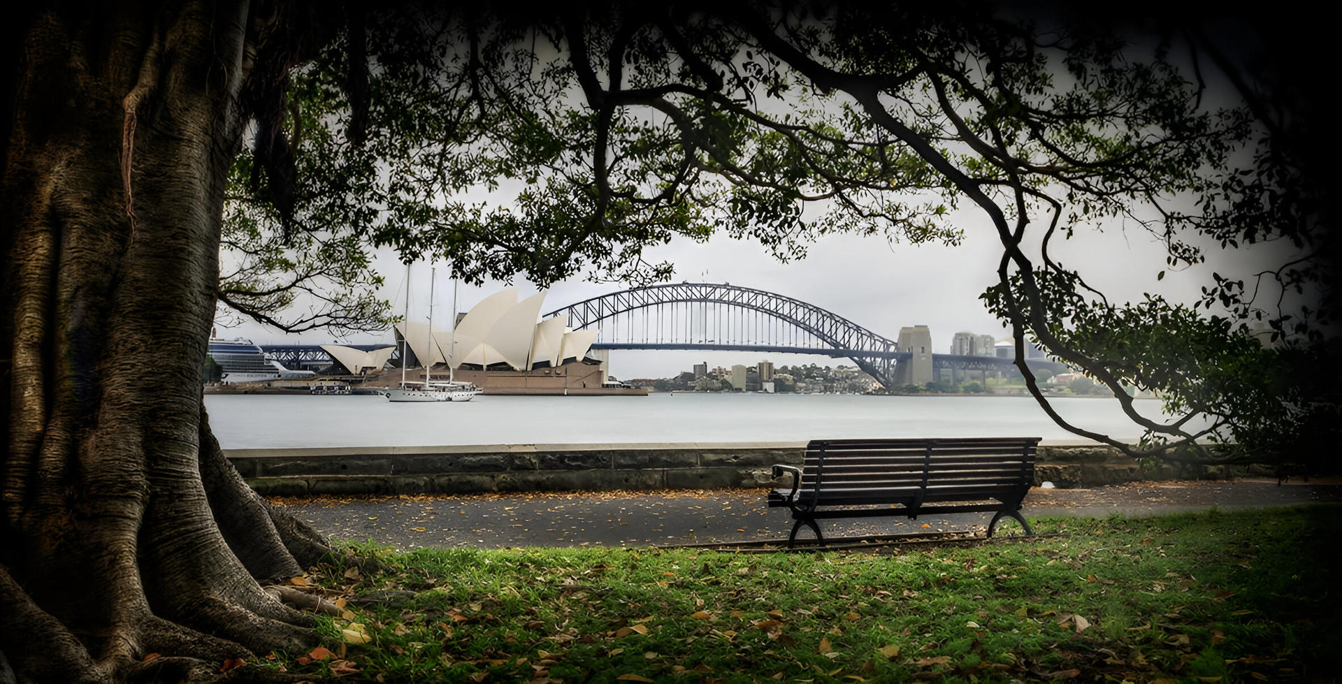 PRIVATE Sydney City Bondi Beach Opera House & Botanic Garden Tour - Thumbnail 6