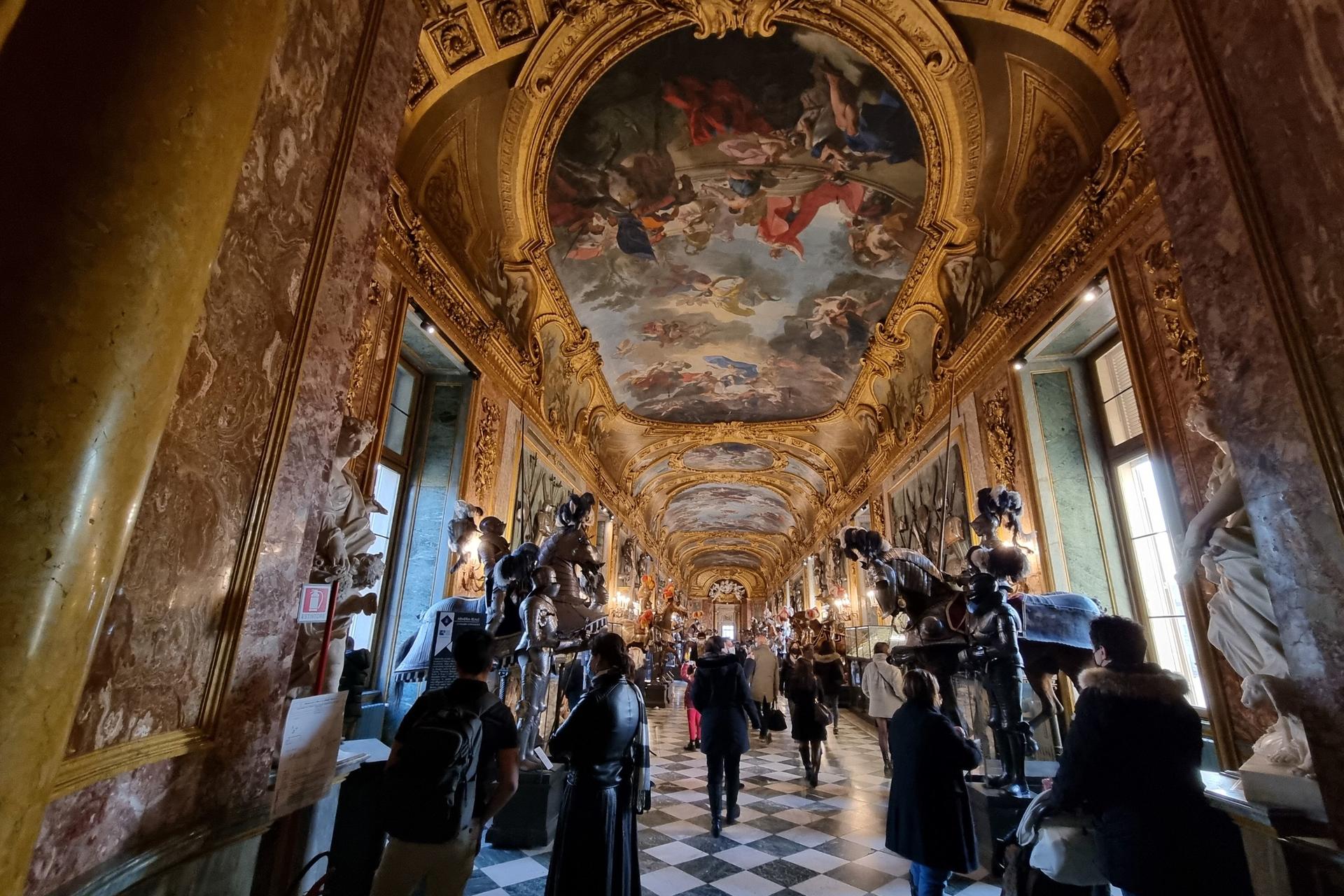 Royal Palace tour in Turin - Thumbnail 8