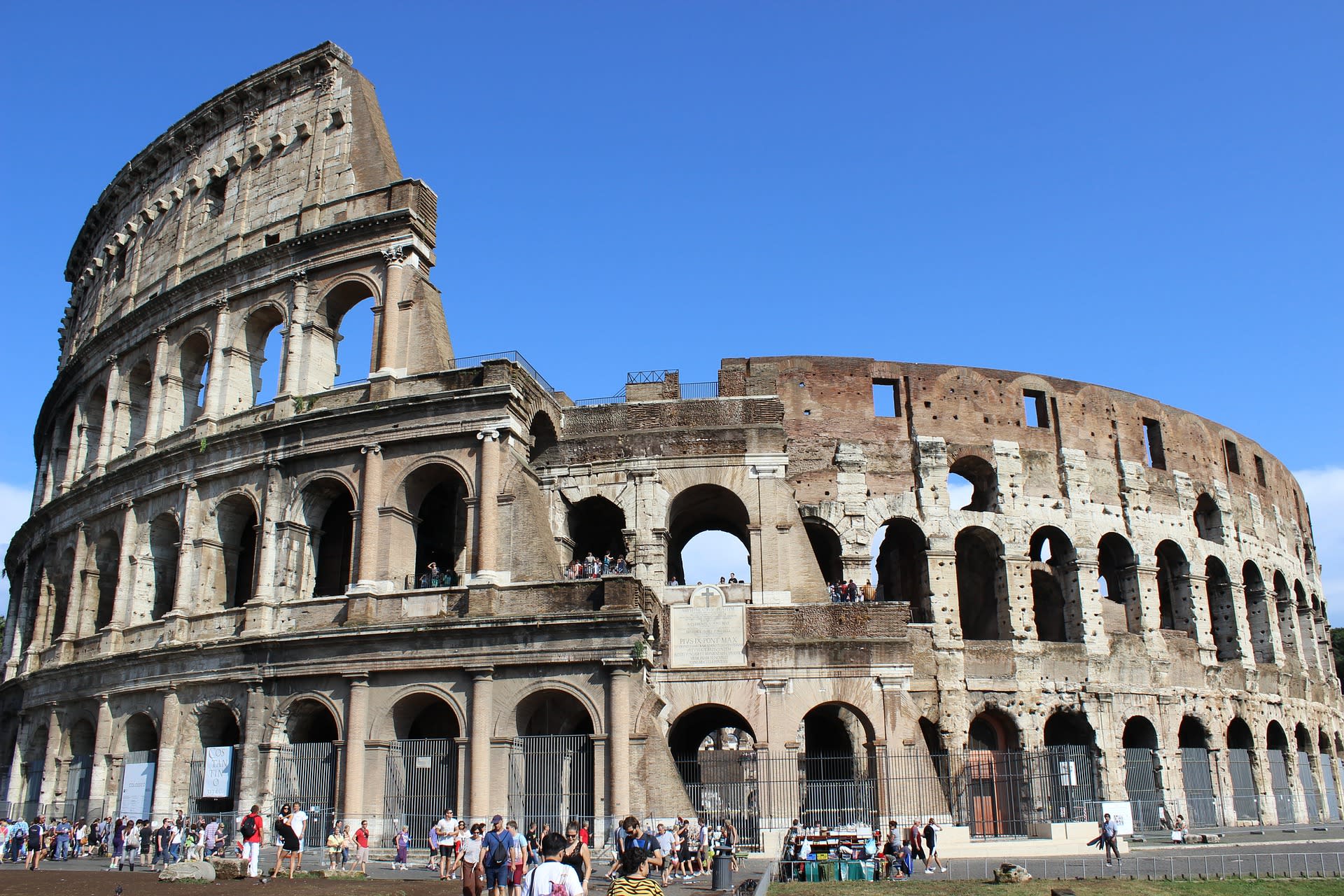 Rome Hop-On Hop-Off Bus by City Sightseeing - Thumbnail 12