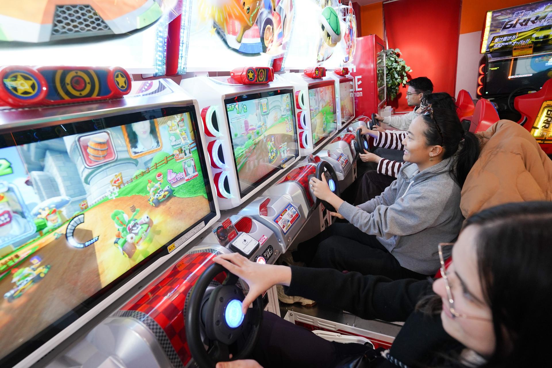 Akihabara Electric & Anime Town Walk : Dive into The Holy Land of Ot - Thumbnail 11