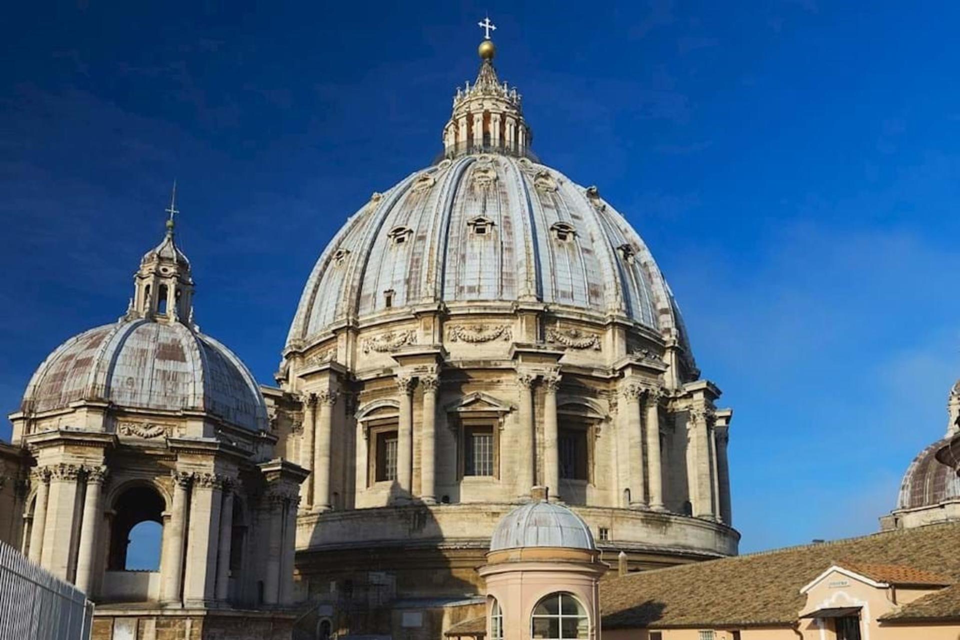 St. Peters Basilica Tour with Reserved Access in Rome - Thumbnail 6