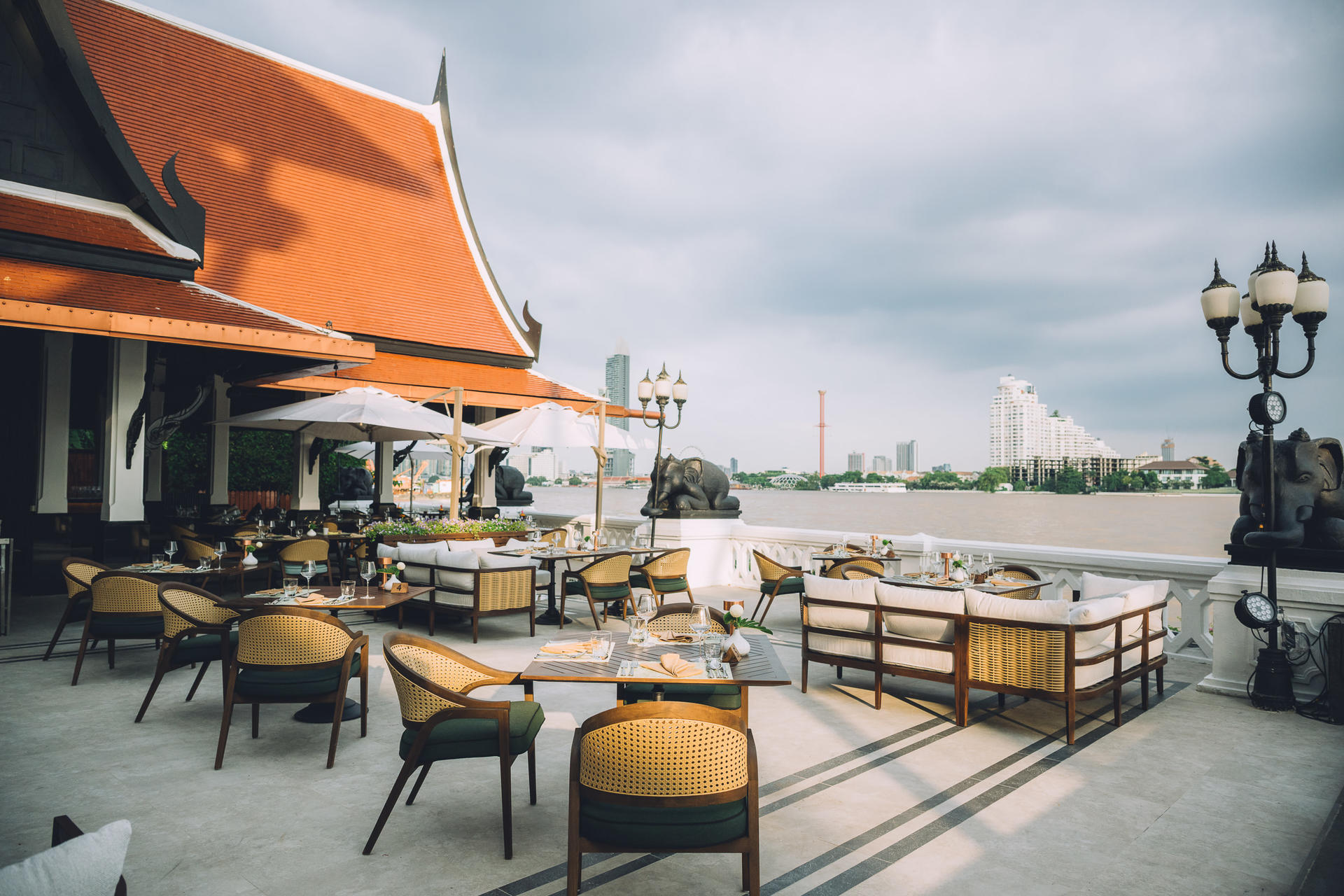 Theatrical Dining at Sala Lakorn, Anantara Riverside Bangkok - Image 1
