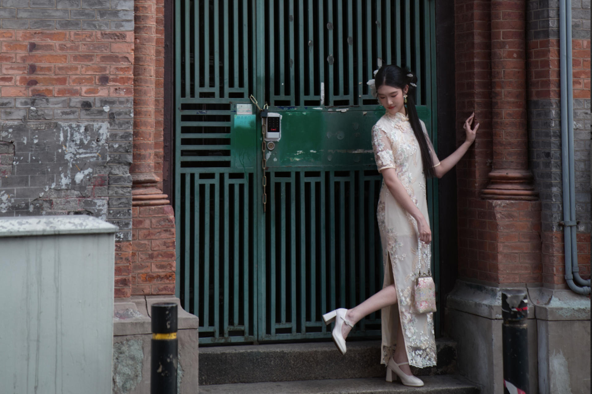 Bund/Wukang Road Cheongsam Personal Experience Travel Photography Portrait Photography - Thumbnail 14
