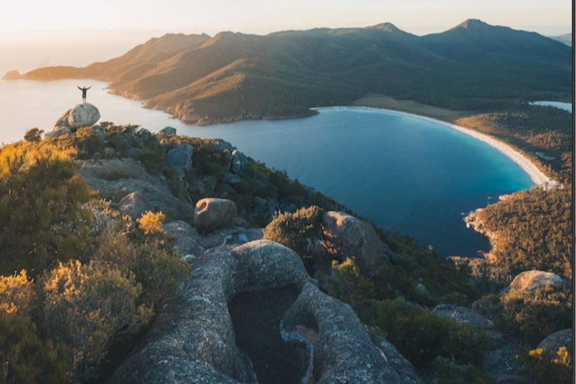 Freycinet National Park and Wineglass Bay Scenic Tour - Thumbnail 4
