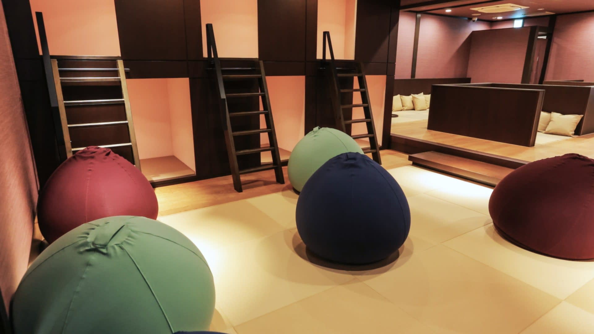 Tokyo Somei Onsen SAKURA: Weekday Ticket (Towel) - Thumbnail 10
