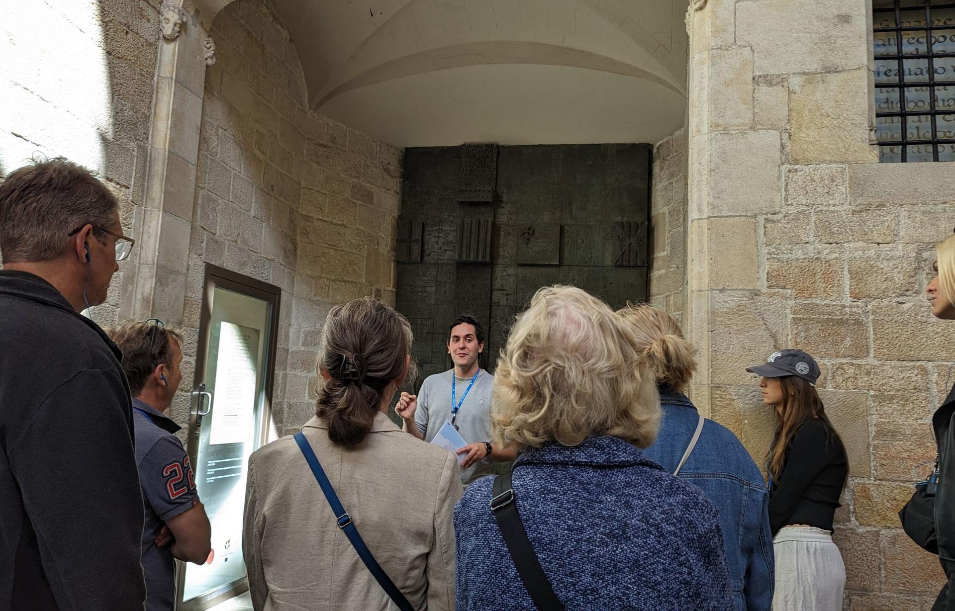 Barcelona Gothic Quarter Half-Day Small Group Walking Tour - Thumbnail 4